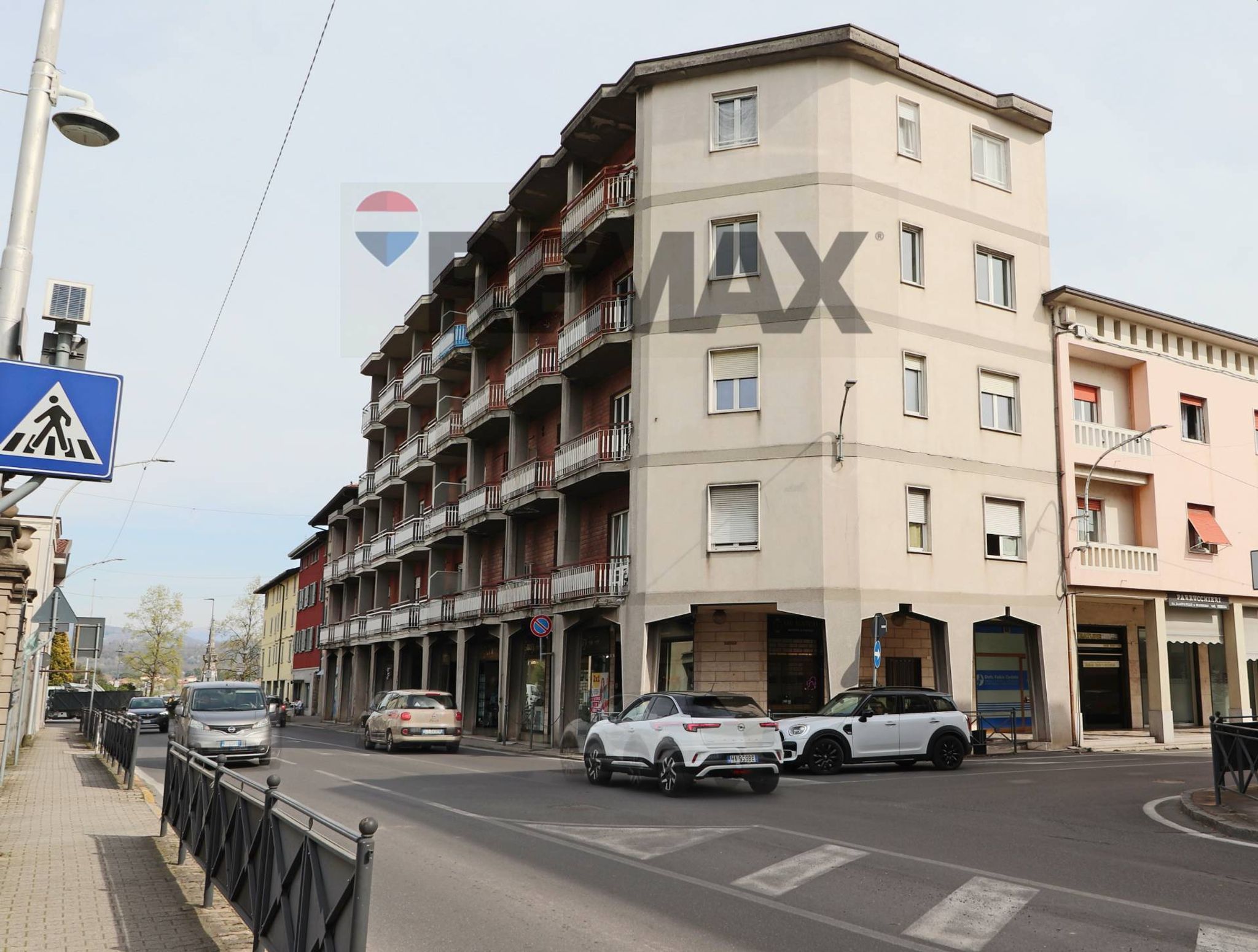 Edificio all'aperto