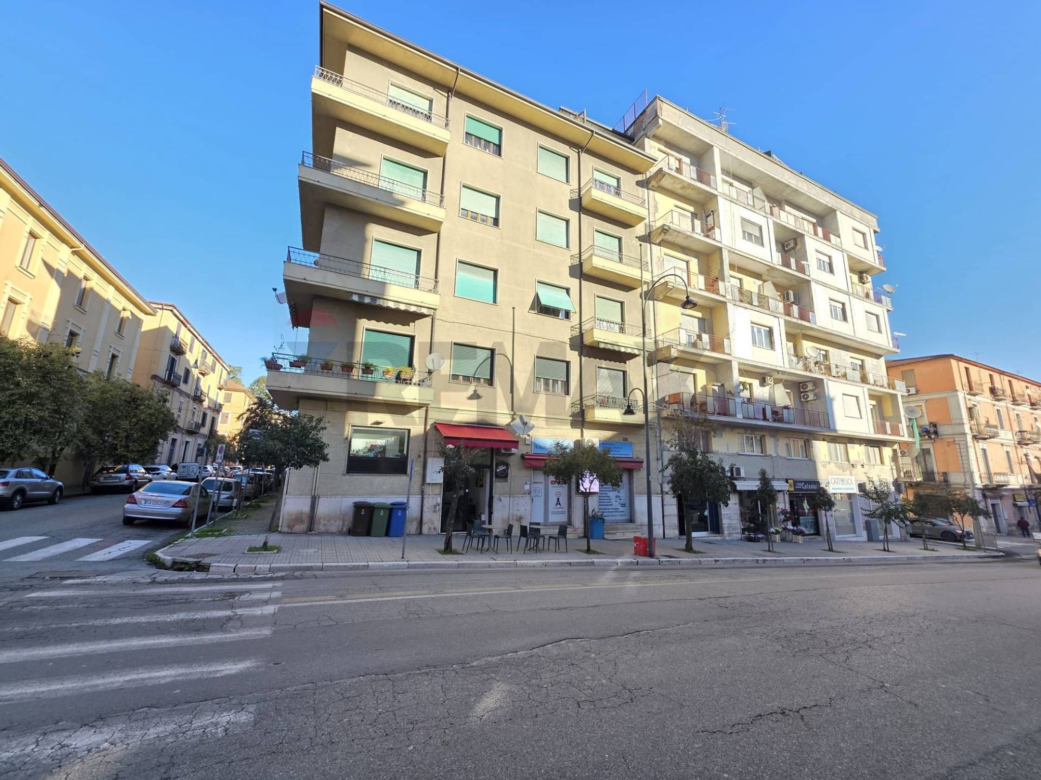 Edificio all'aperto