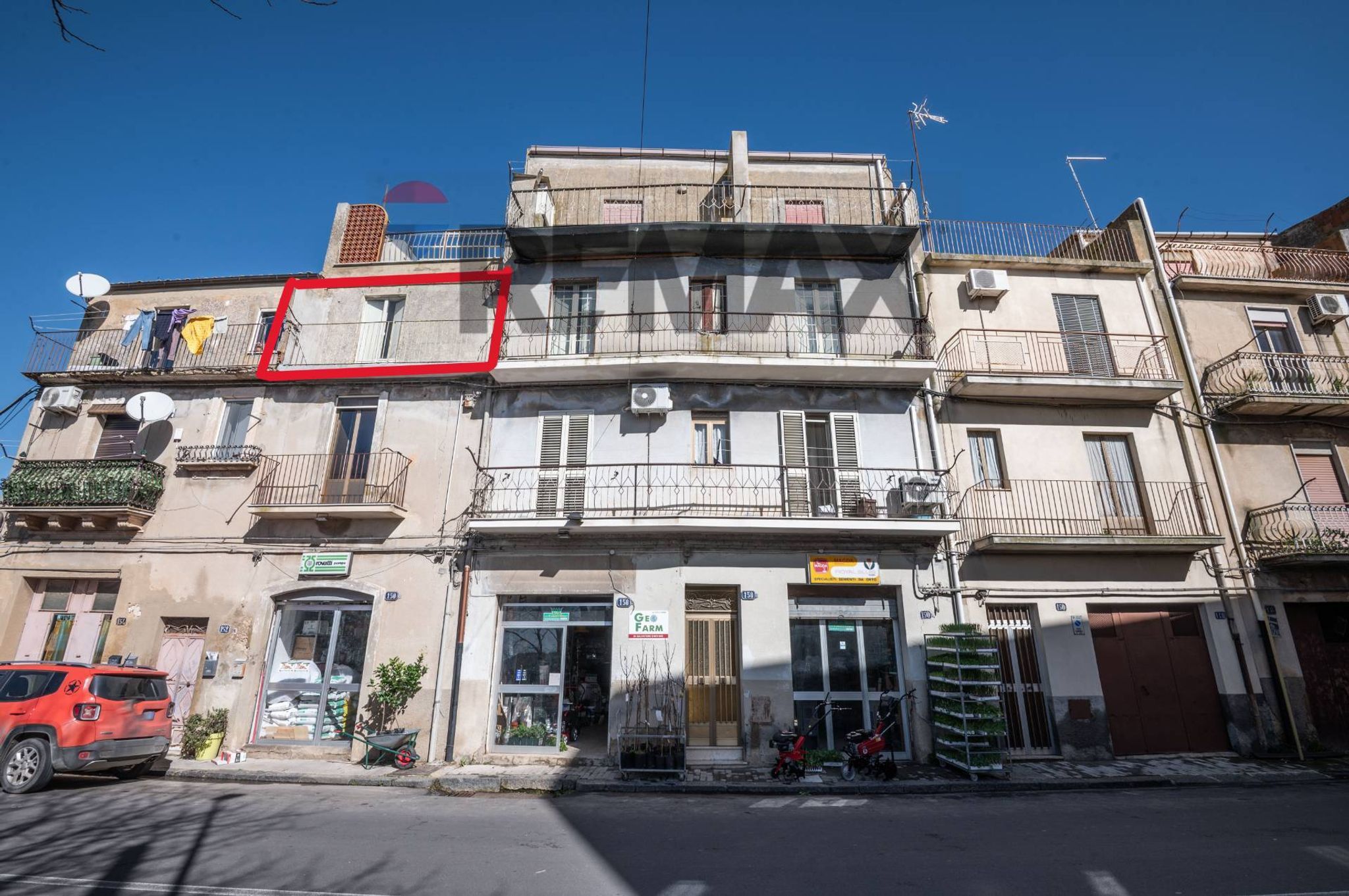 Edificio all'aperto