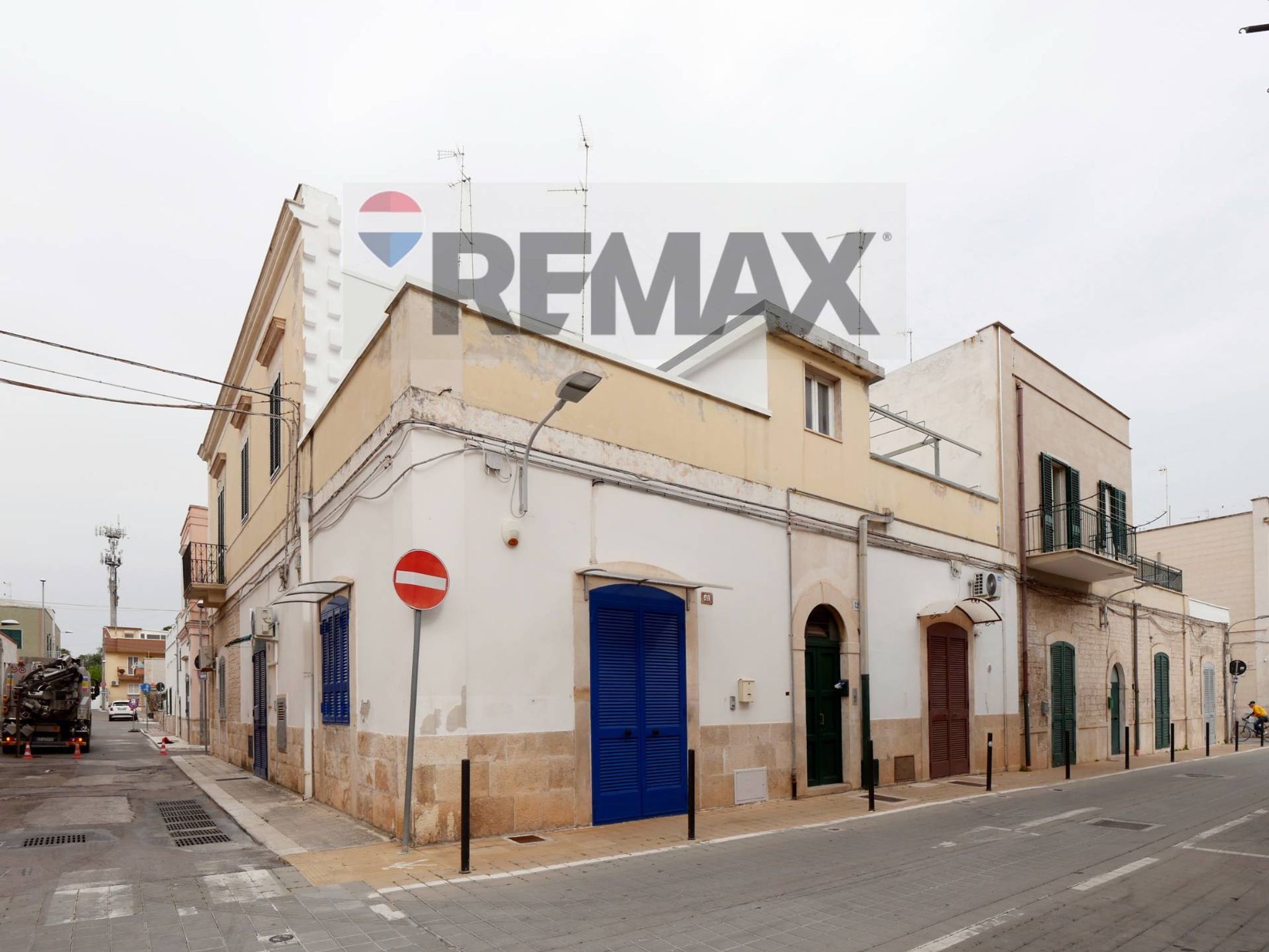 Edificio all'aperto