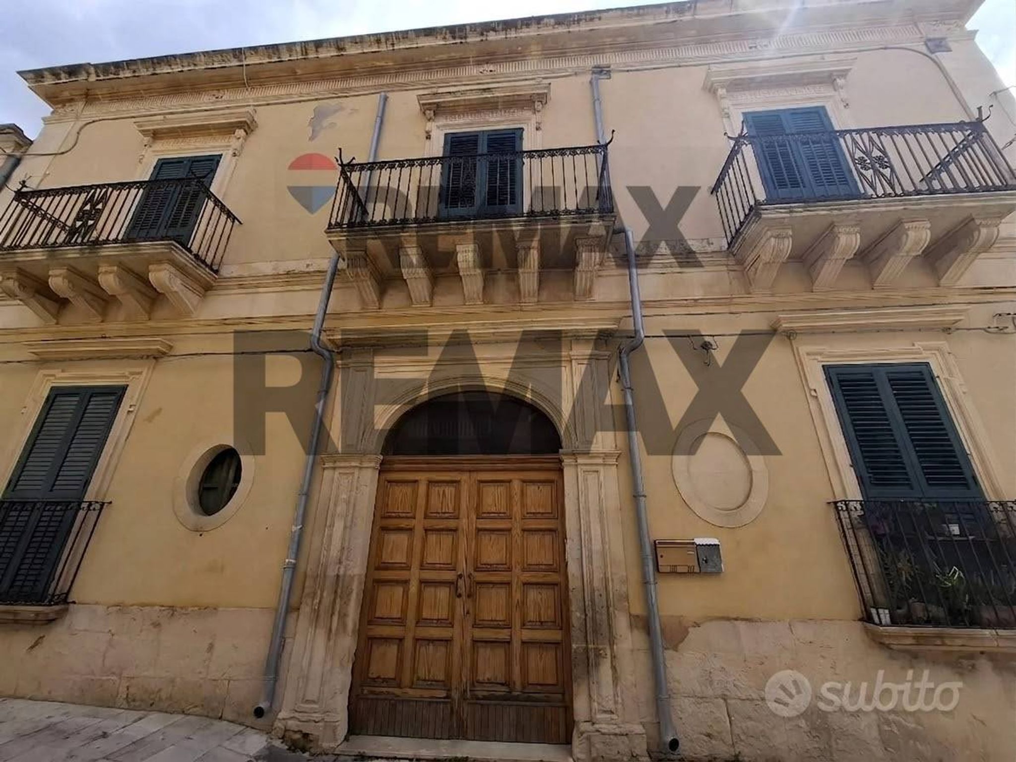 Edificio all'aperto