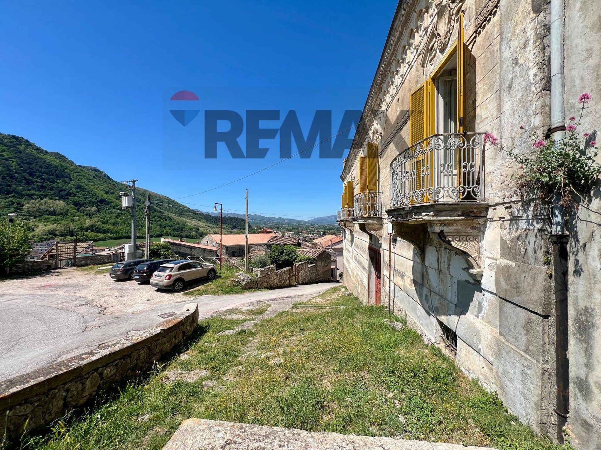 Edificio all'aperto