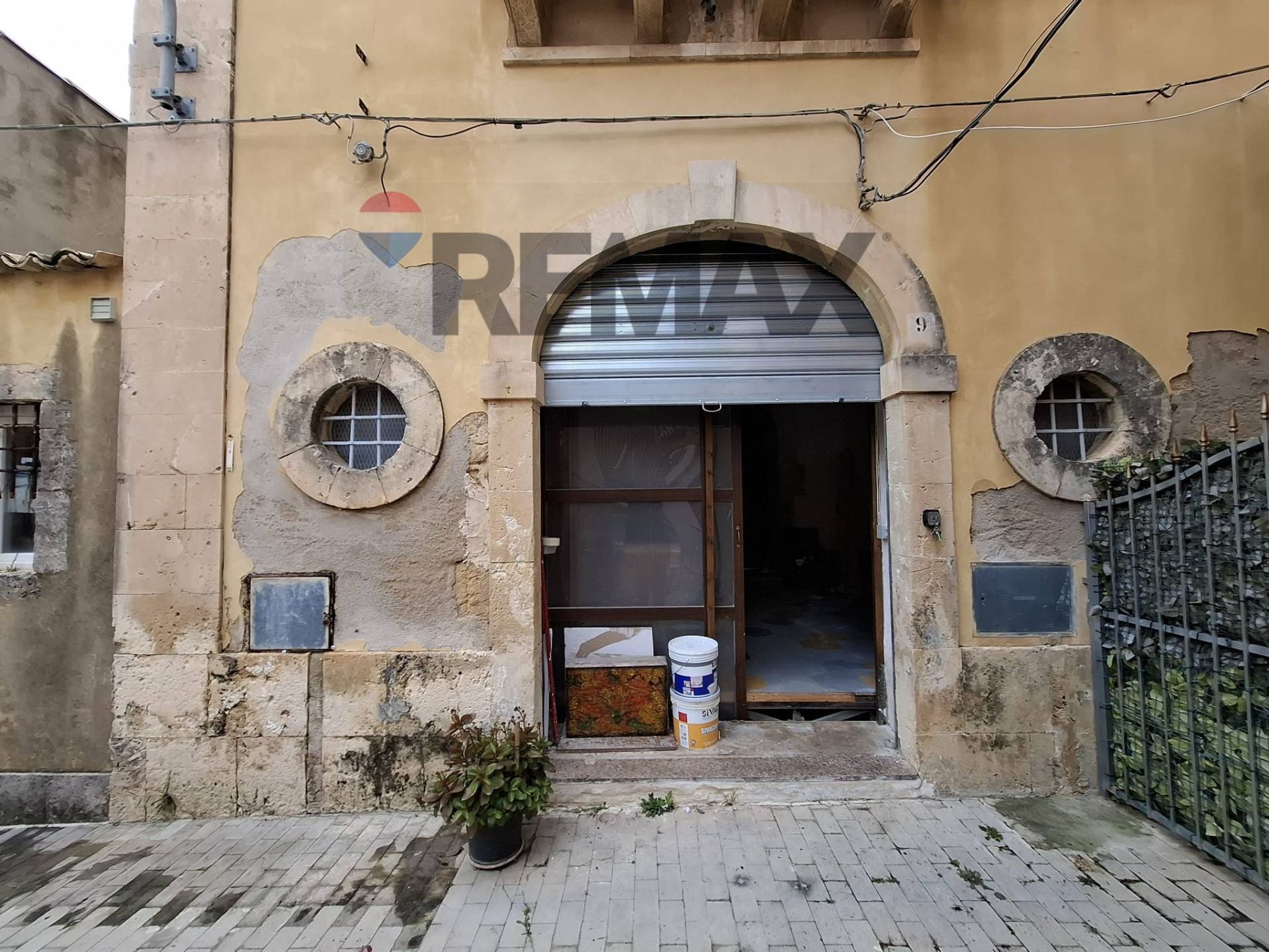 Edificio all'aperto