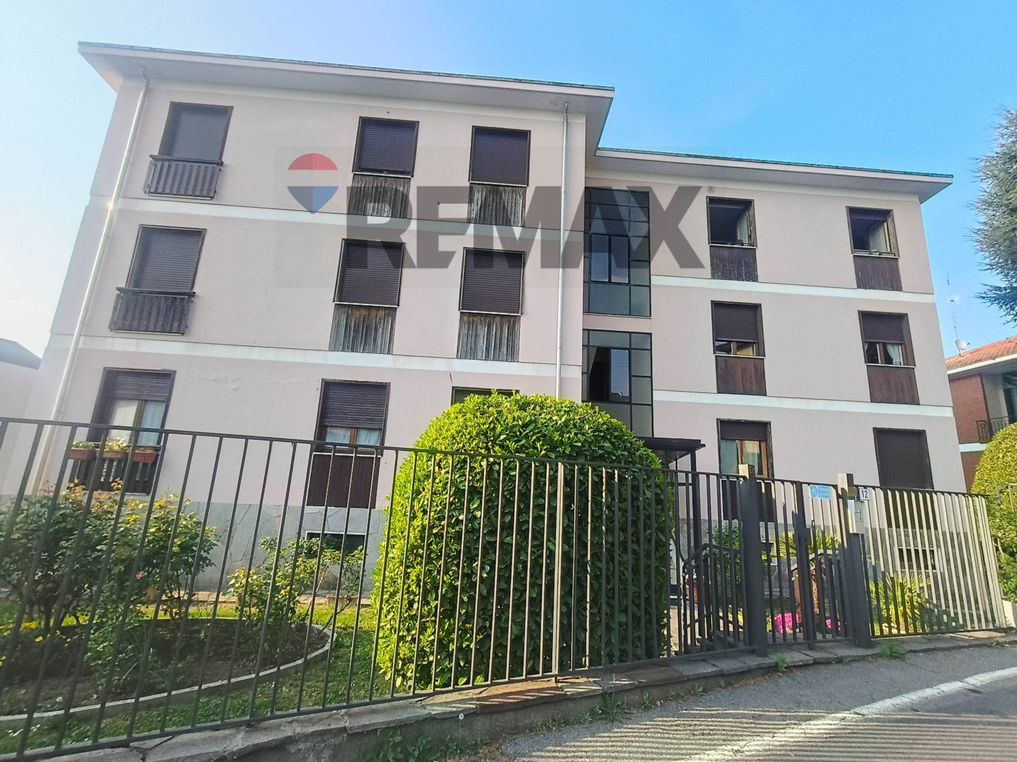 Edificio all'aperto