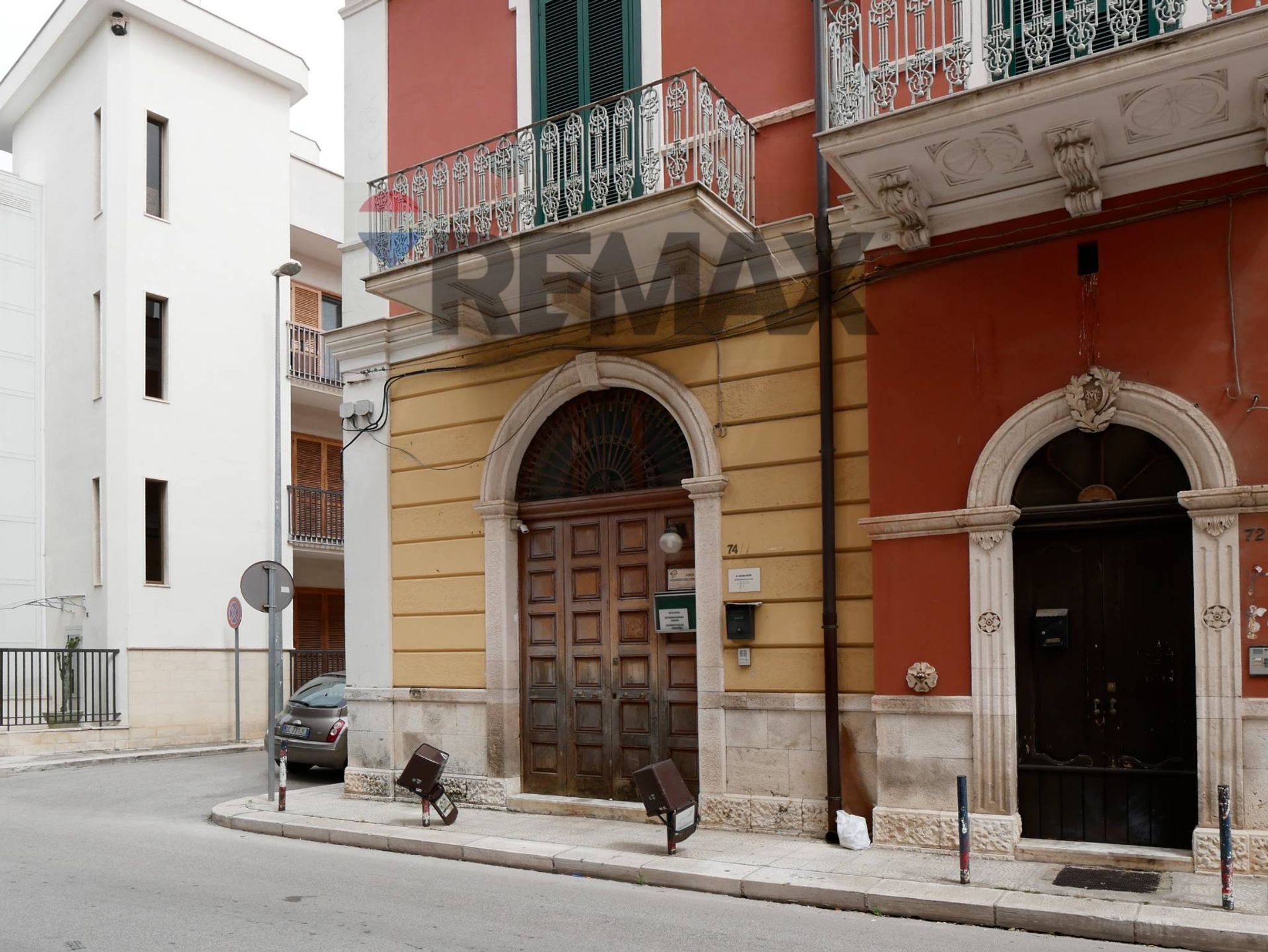 Edificio all'aperto