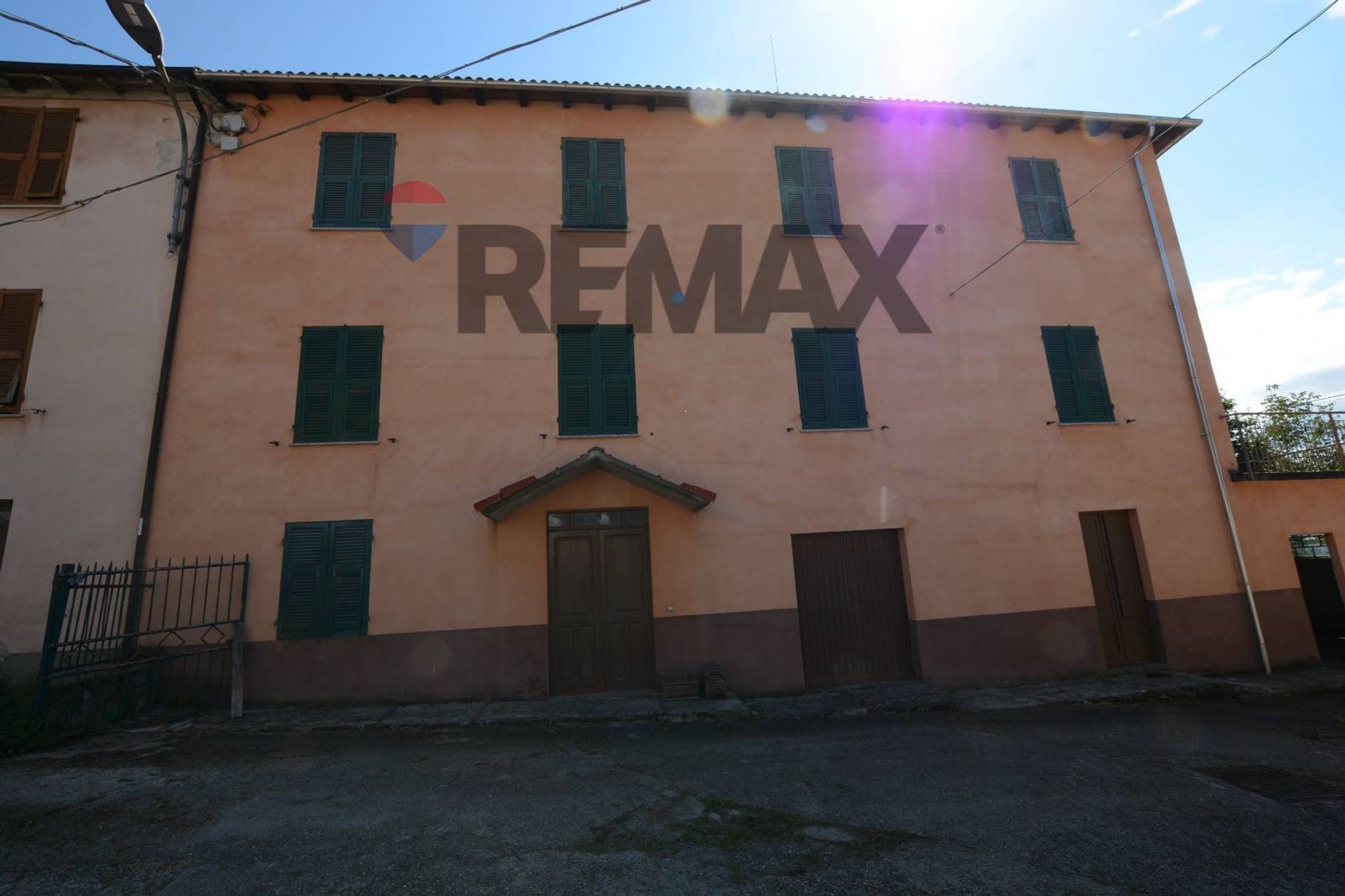 Edificio all'aperto