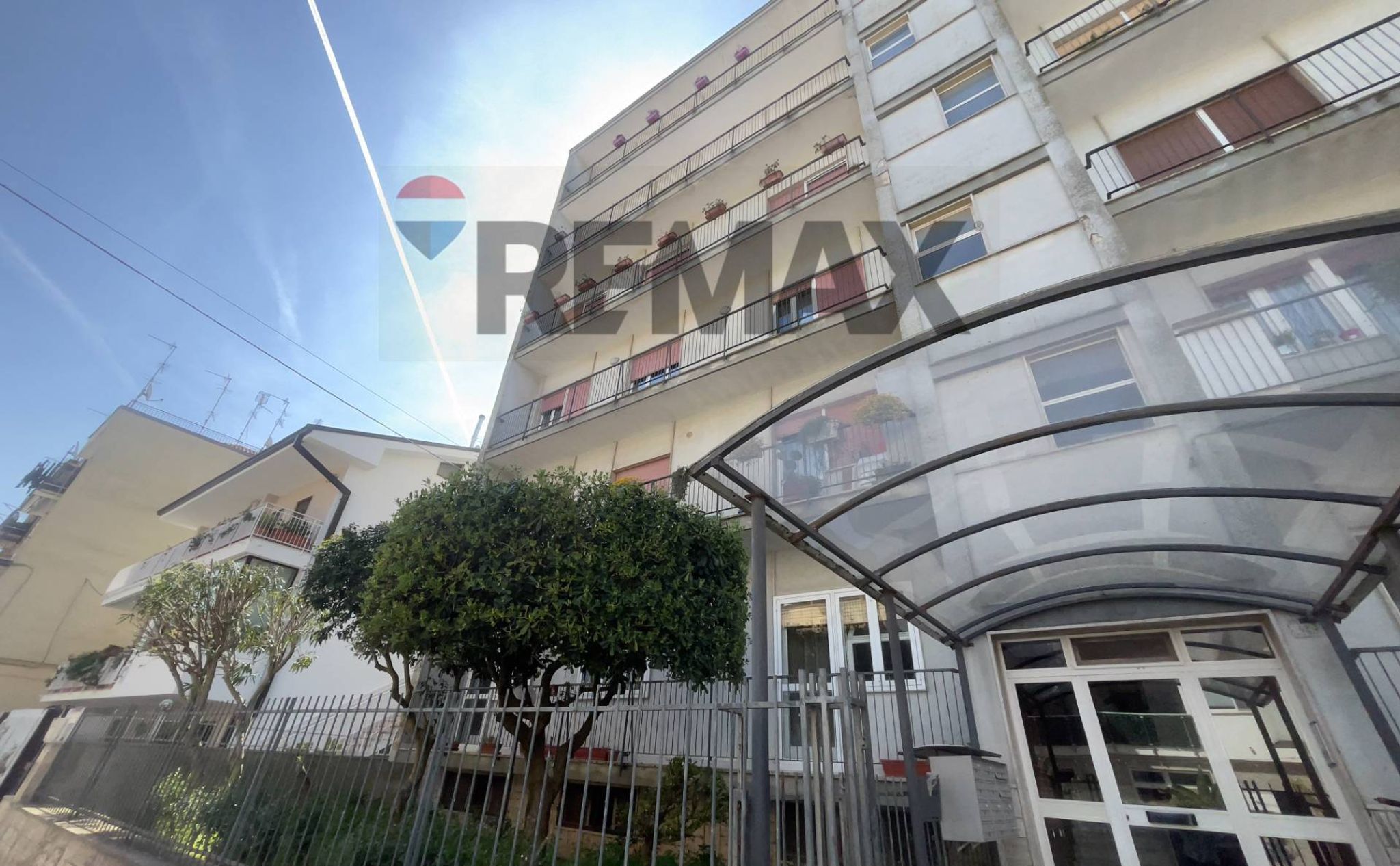 Edificio all'aperto