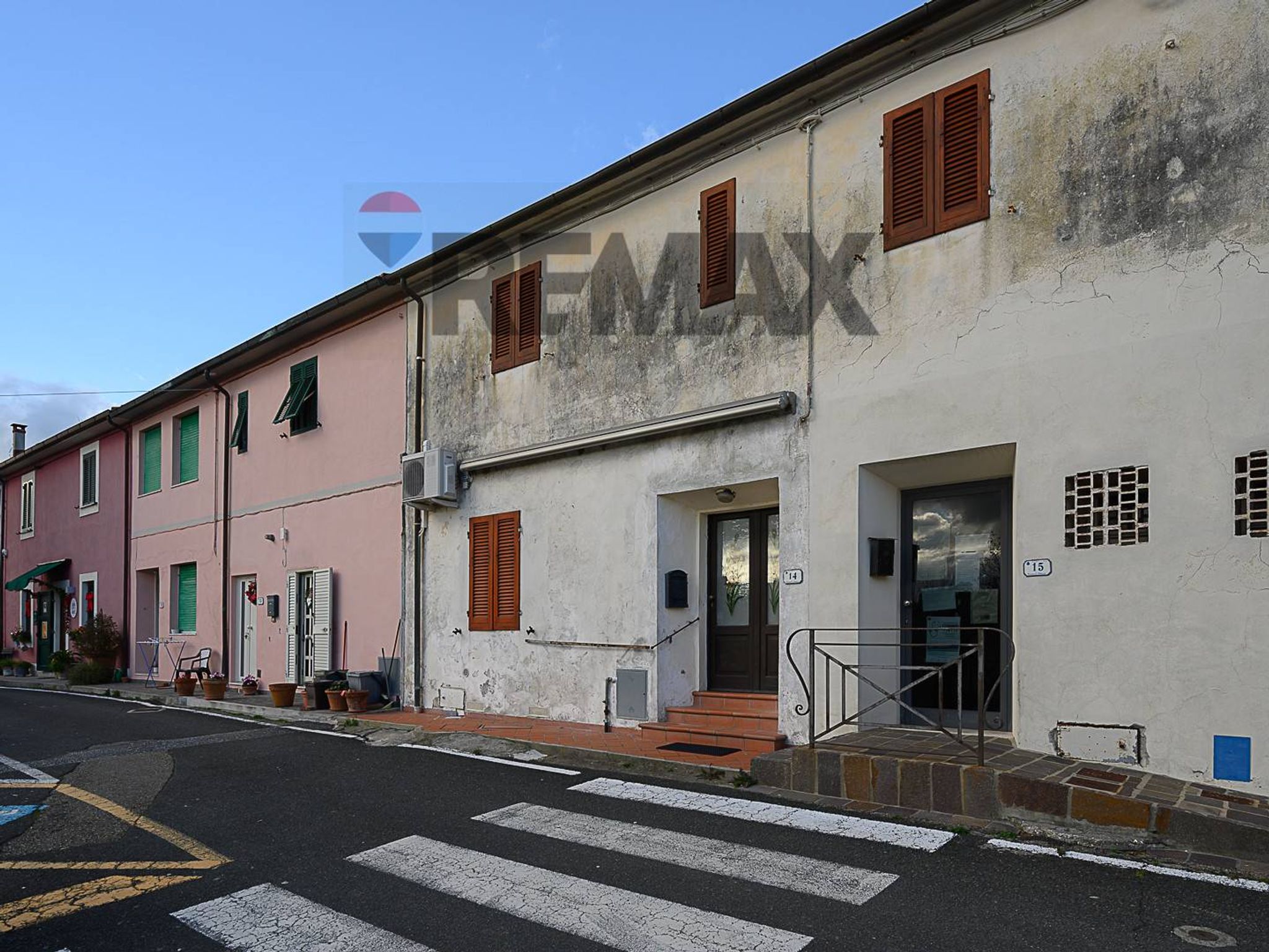 Edificio all'aperto