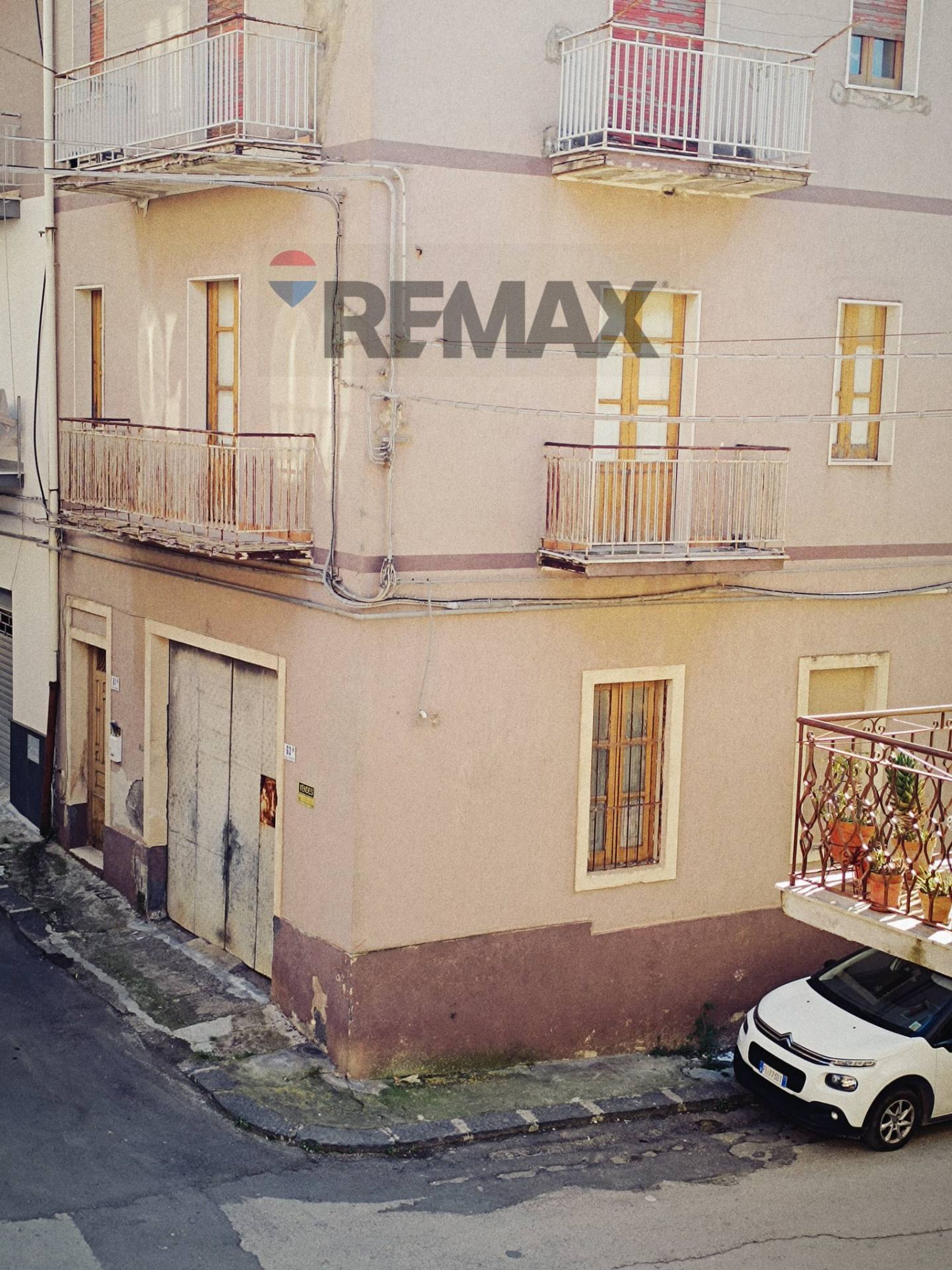 Edificio all'aperto