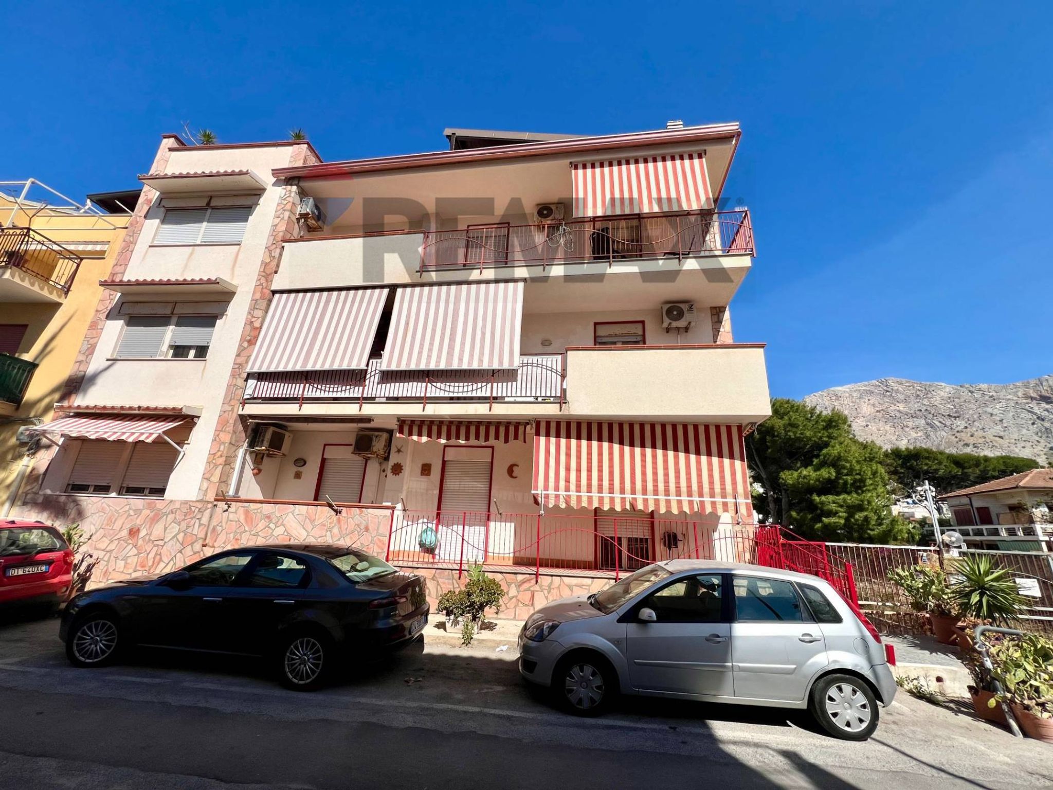 Edificio all'aperto
