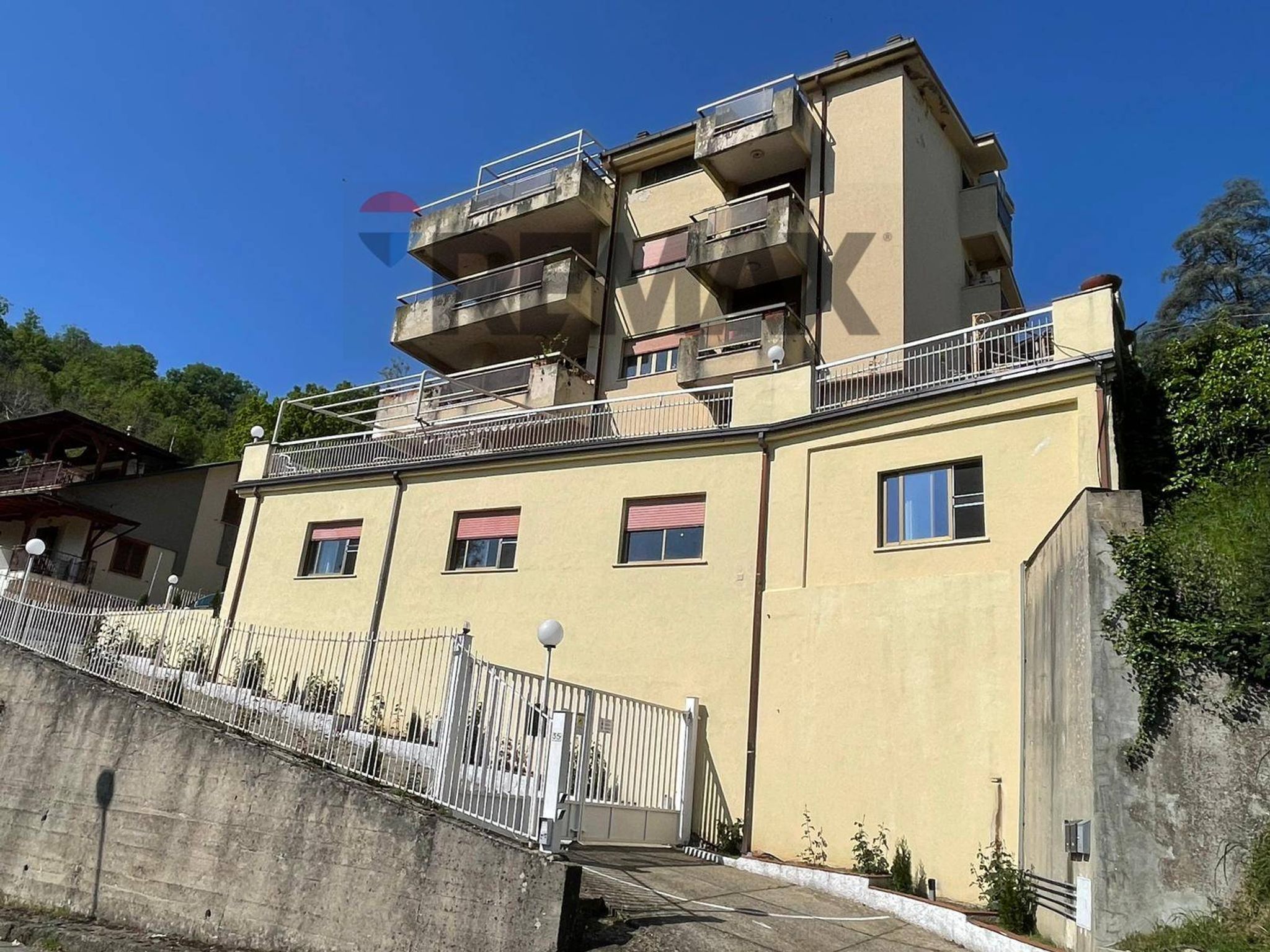 Edificio all'aperto