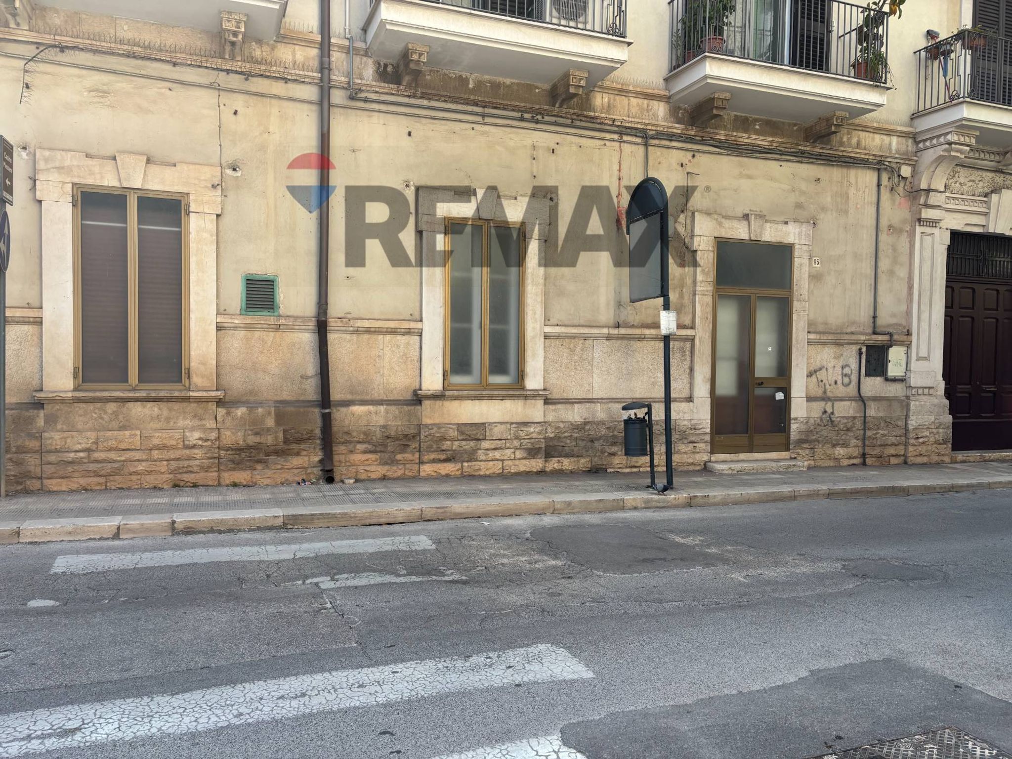 Edificio all'aperto