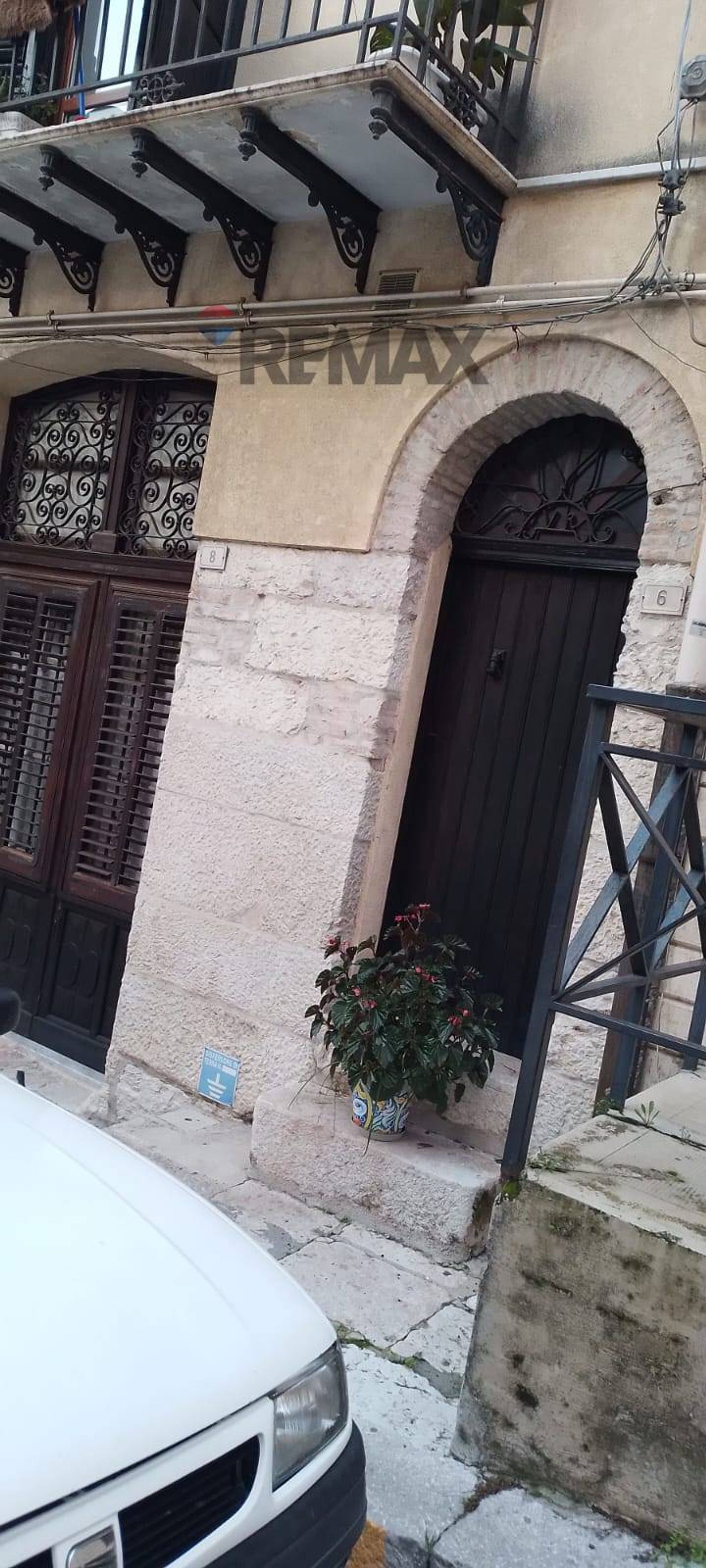 Edificio all'aperto