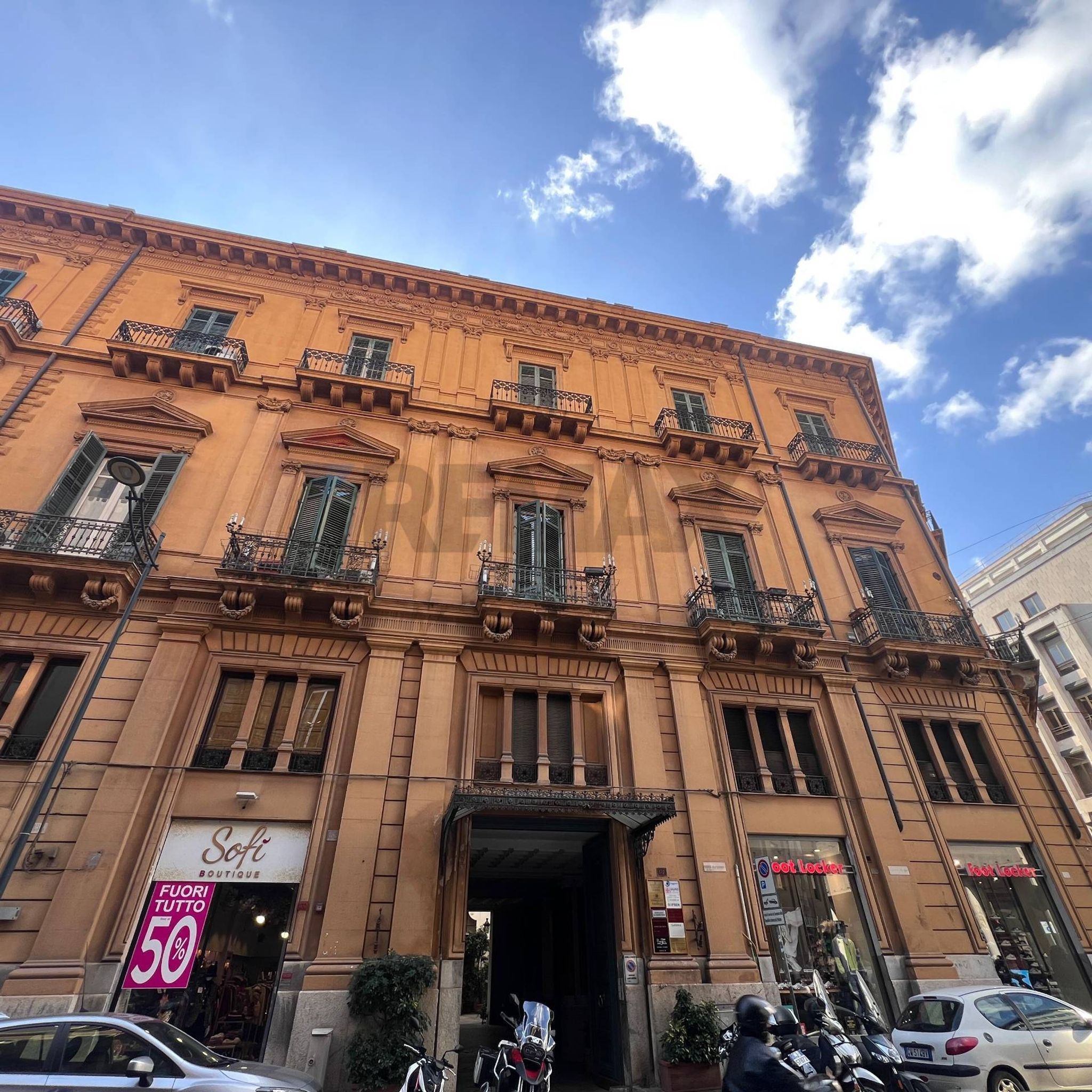Edificio all'aperto