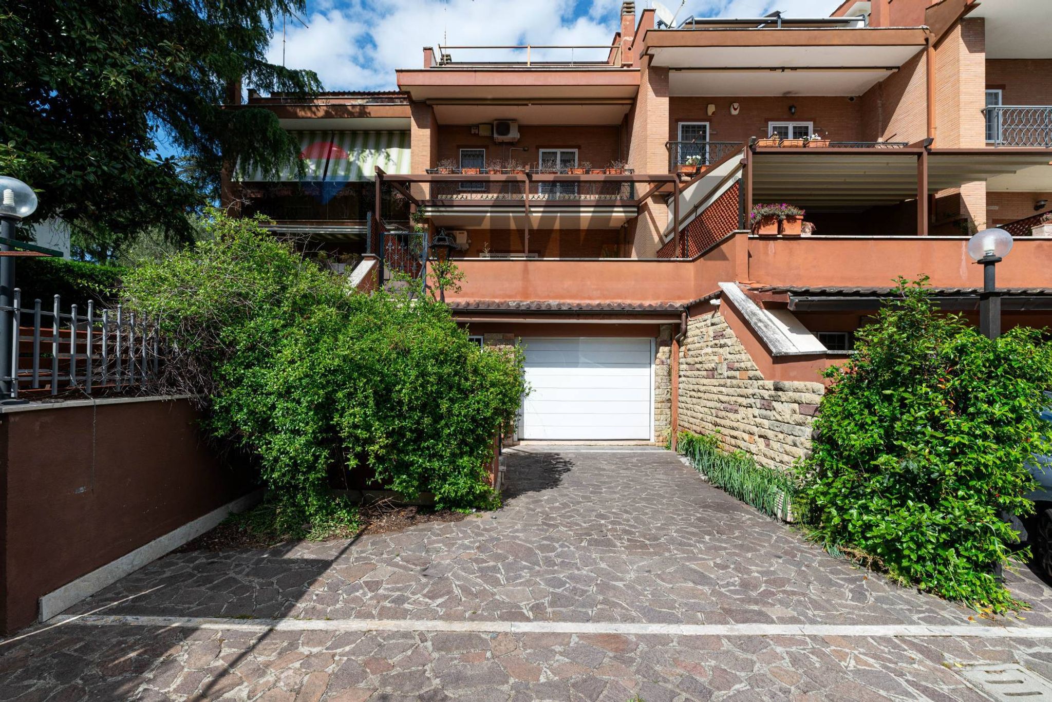 Edificio all'aperto