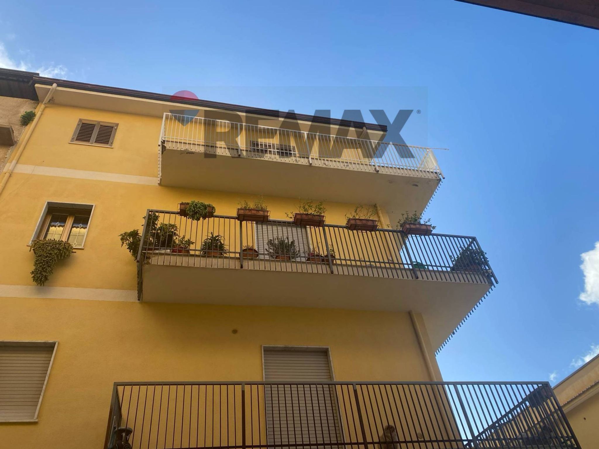 Edificio all'aperto