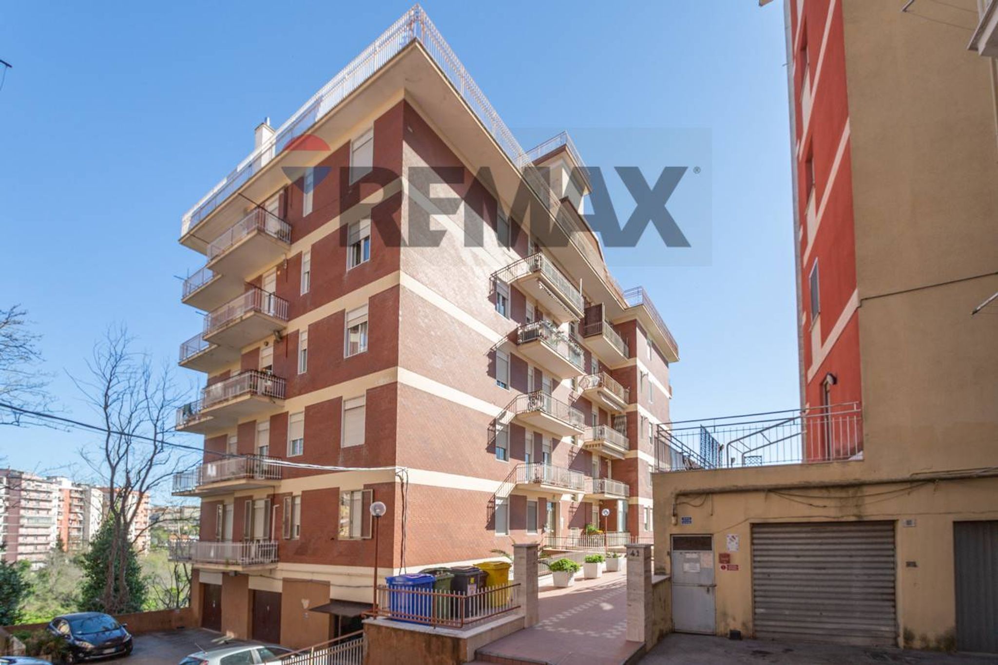 Edificio all'aperto