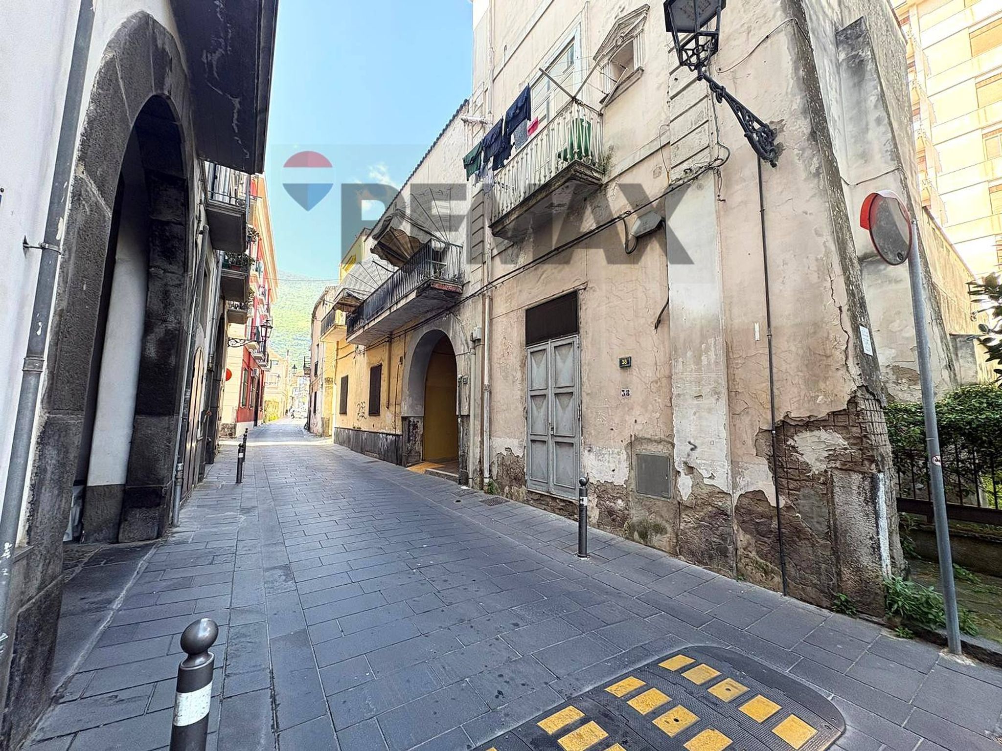 Edificio all'aperto
