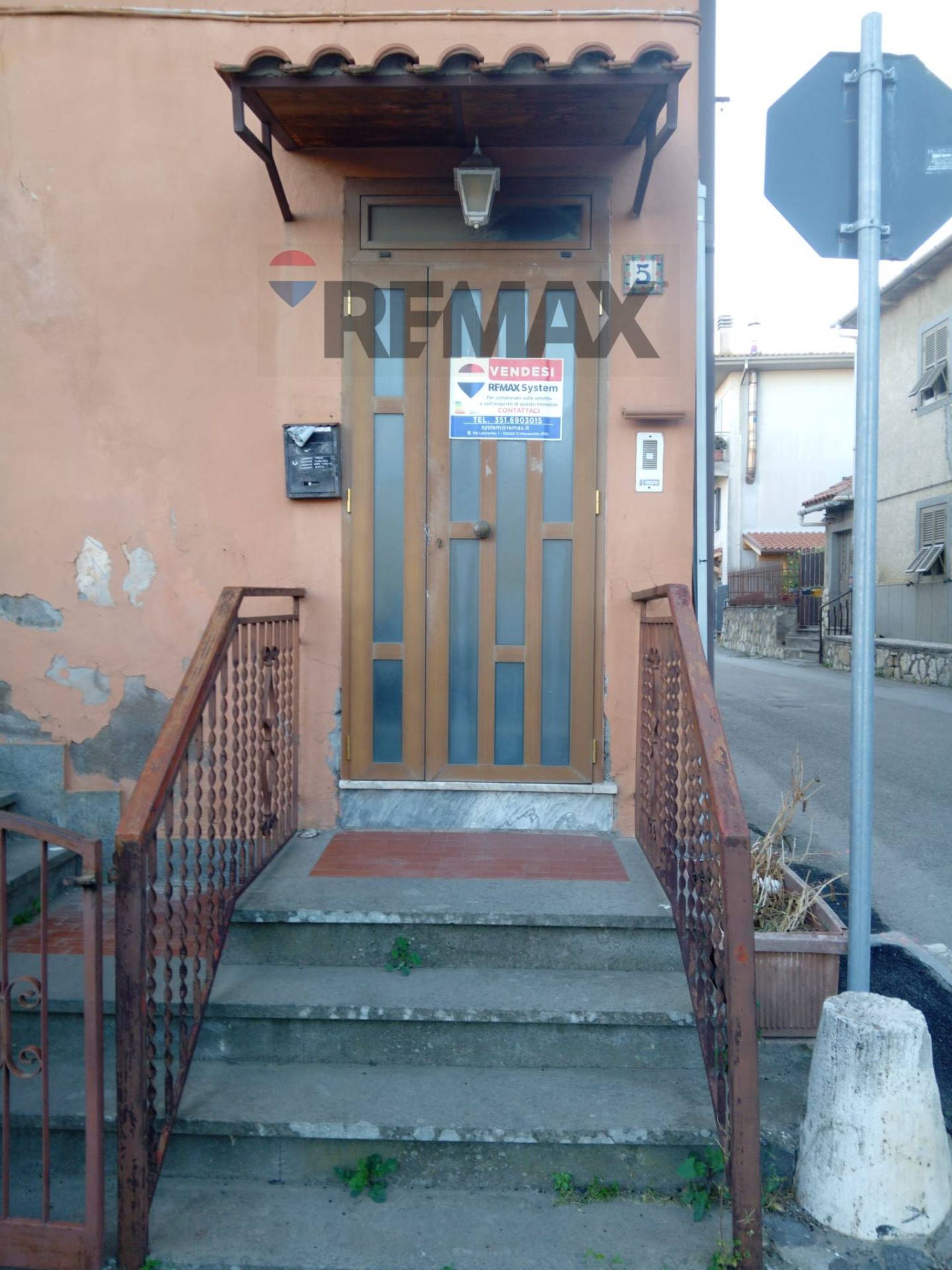 Casa all'aperto