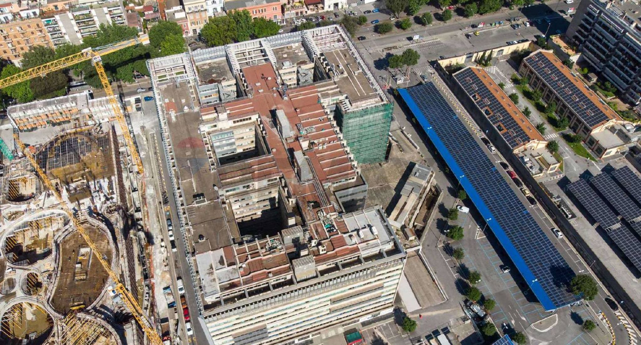 Edificio all'aperto