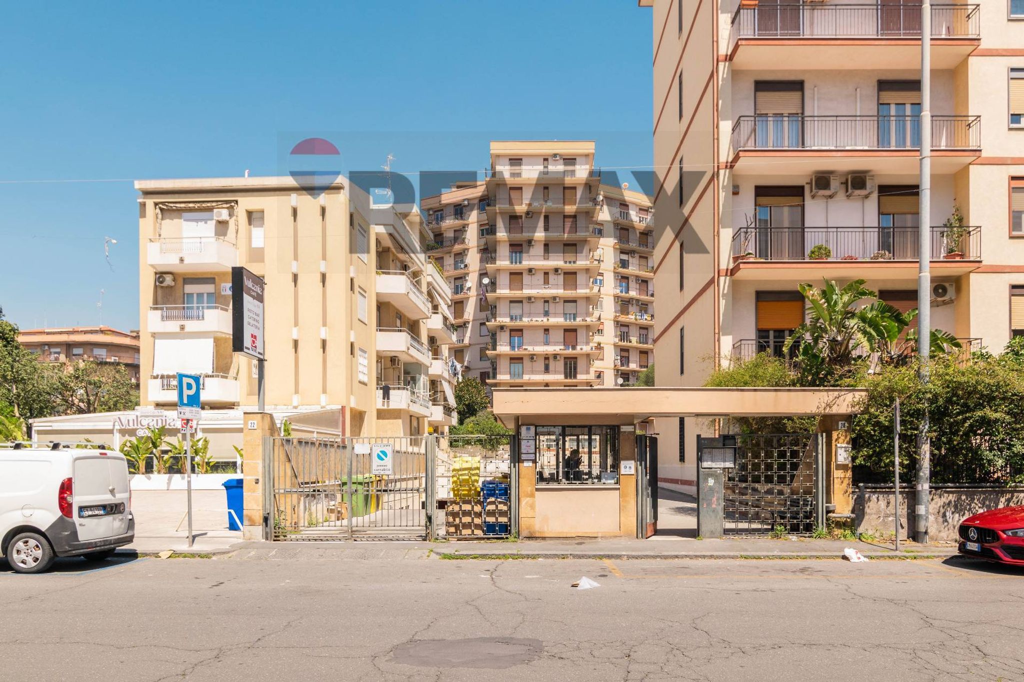Edificio all'aperto