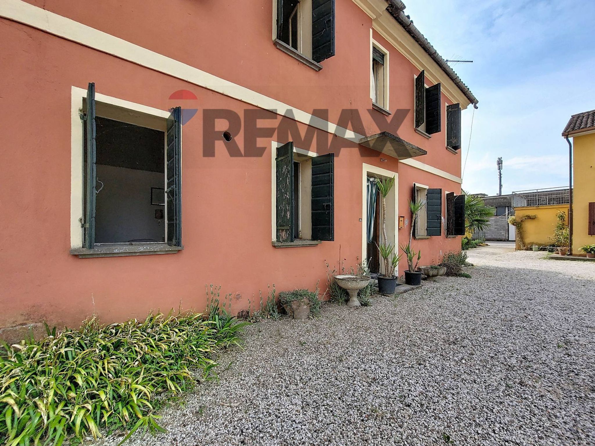 Casa all'aperto