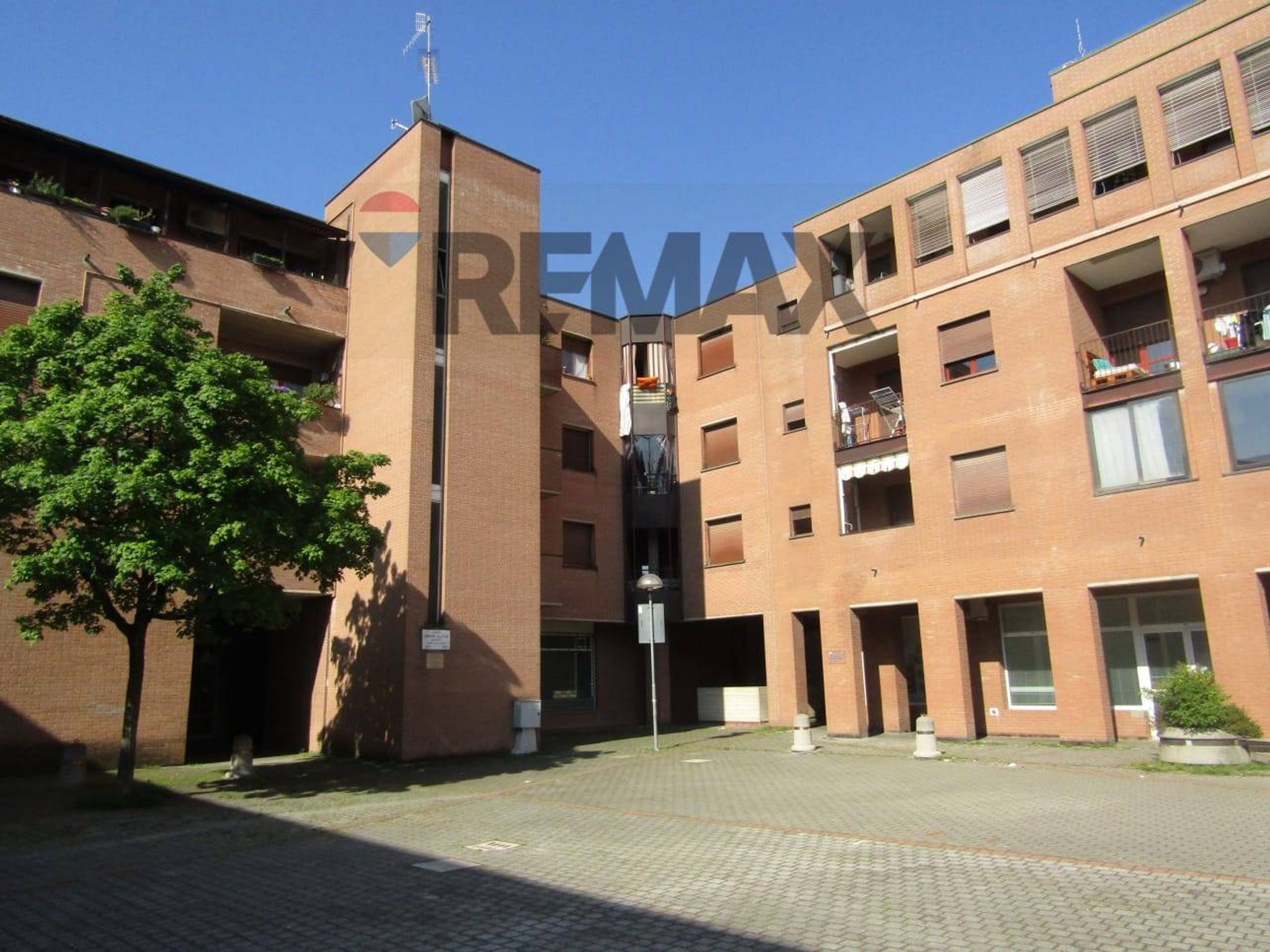 Edificio all'aperto