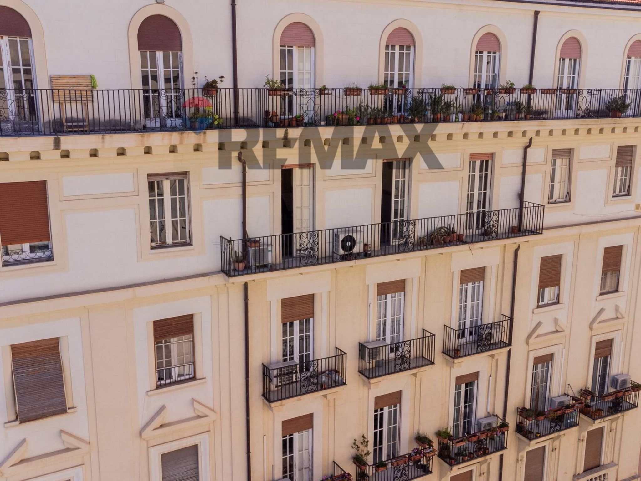 Edificio all'aperto