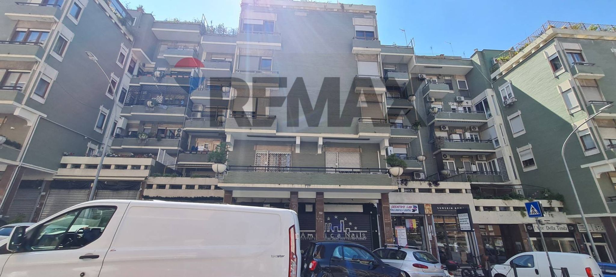 Edificio all'aperto