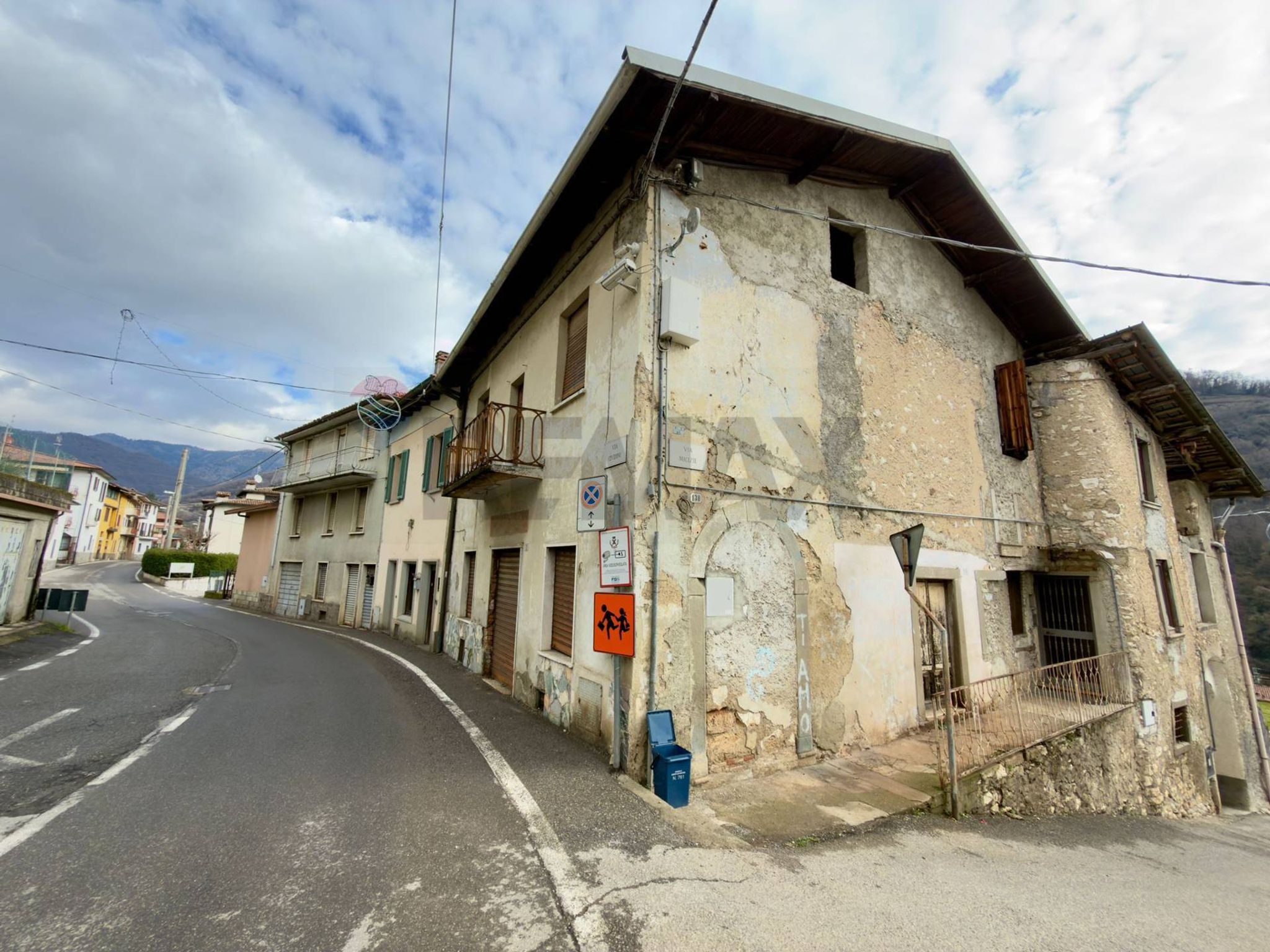 Edificio all'aperto