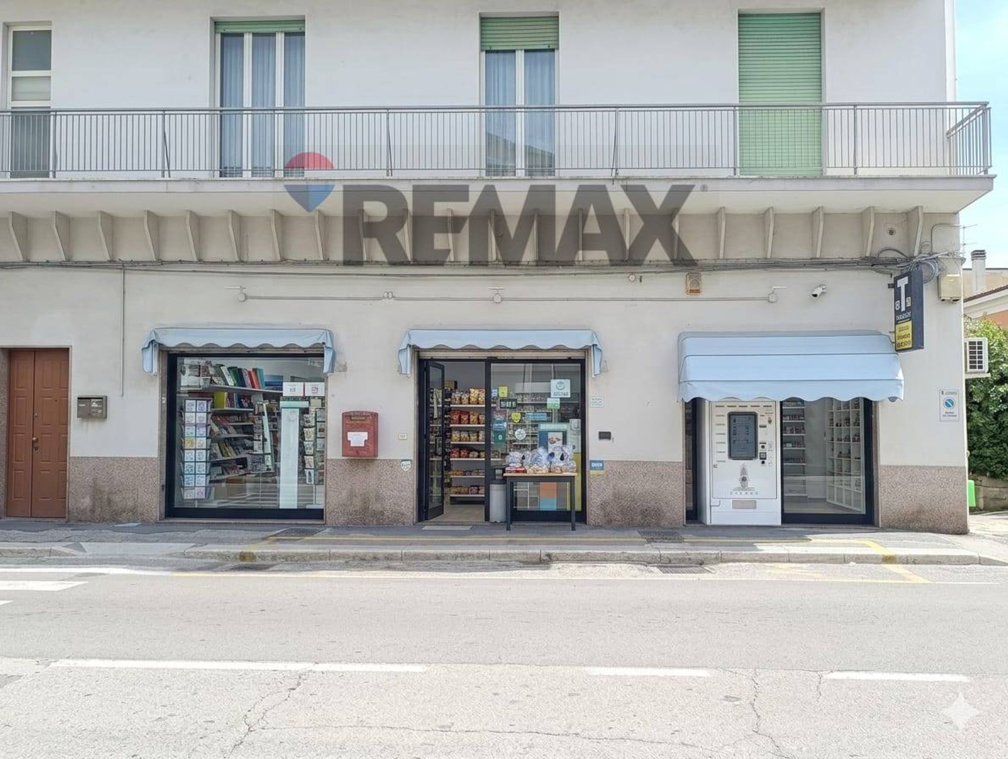 Edificio all'aperto