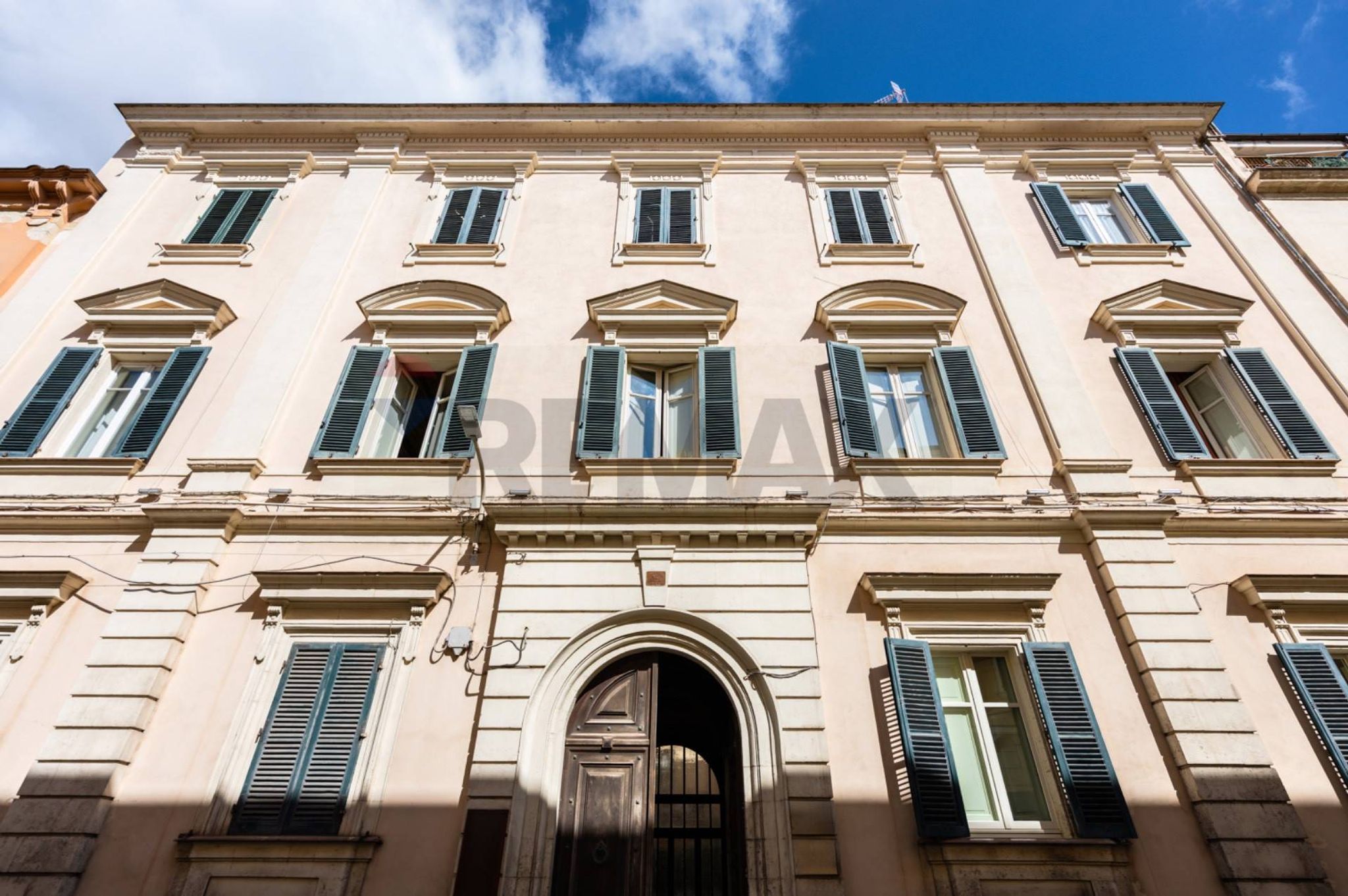 Edificio all'aperto