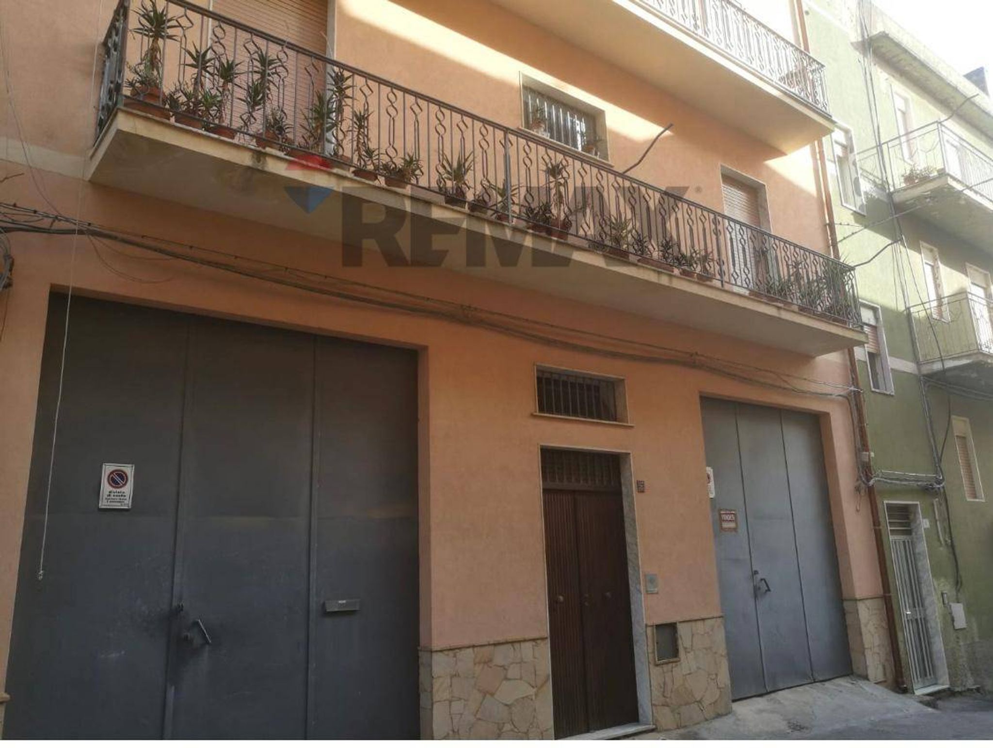 Edificio all'aperto