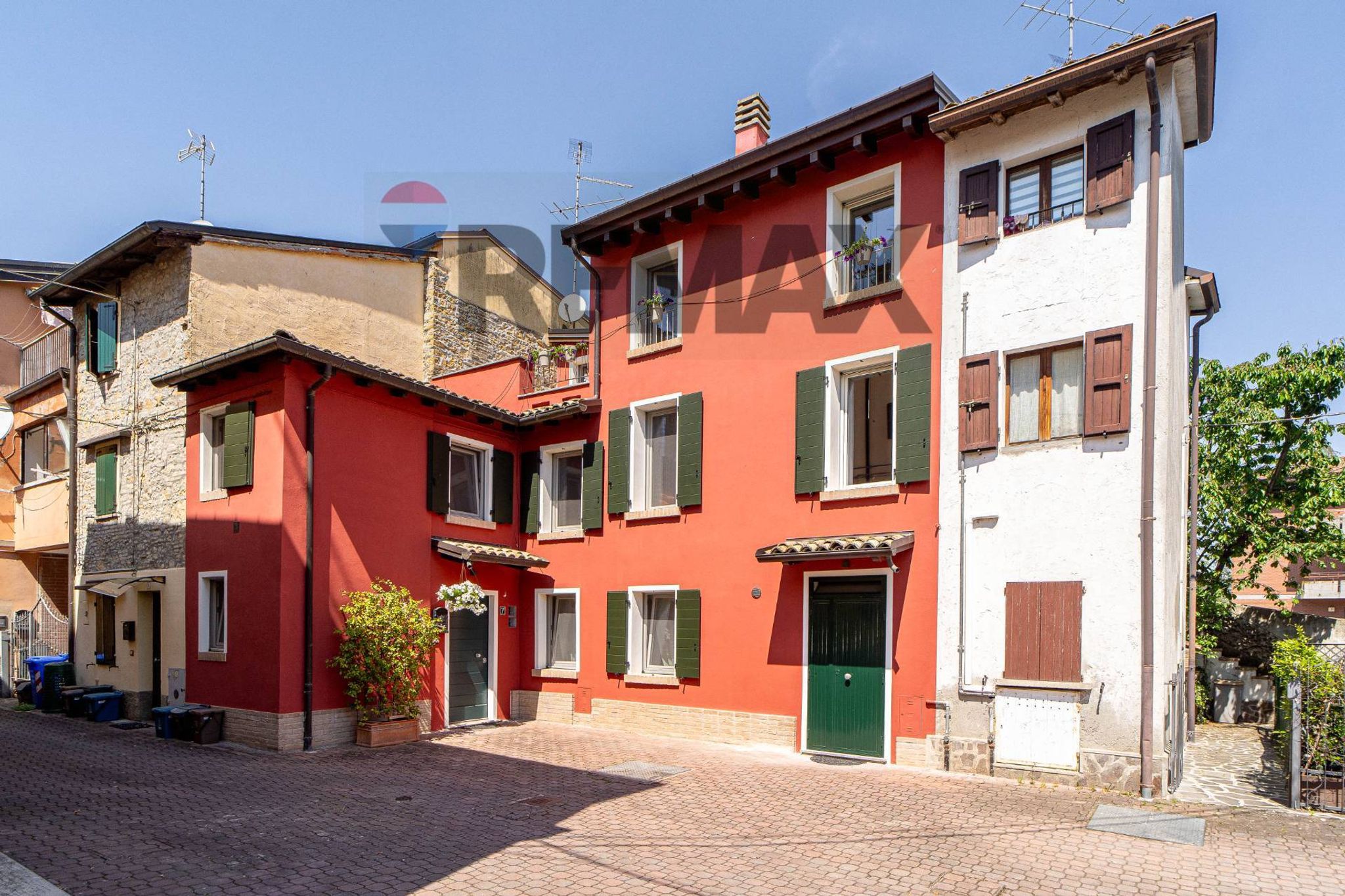 Edificio all'aperto