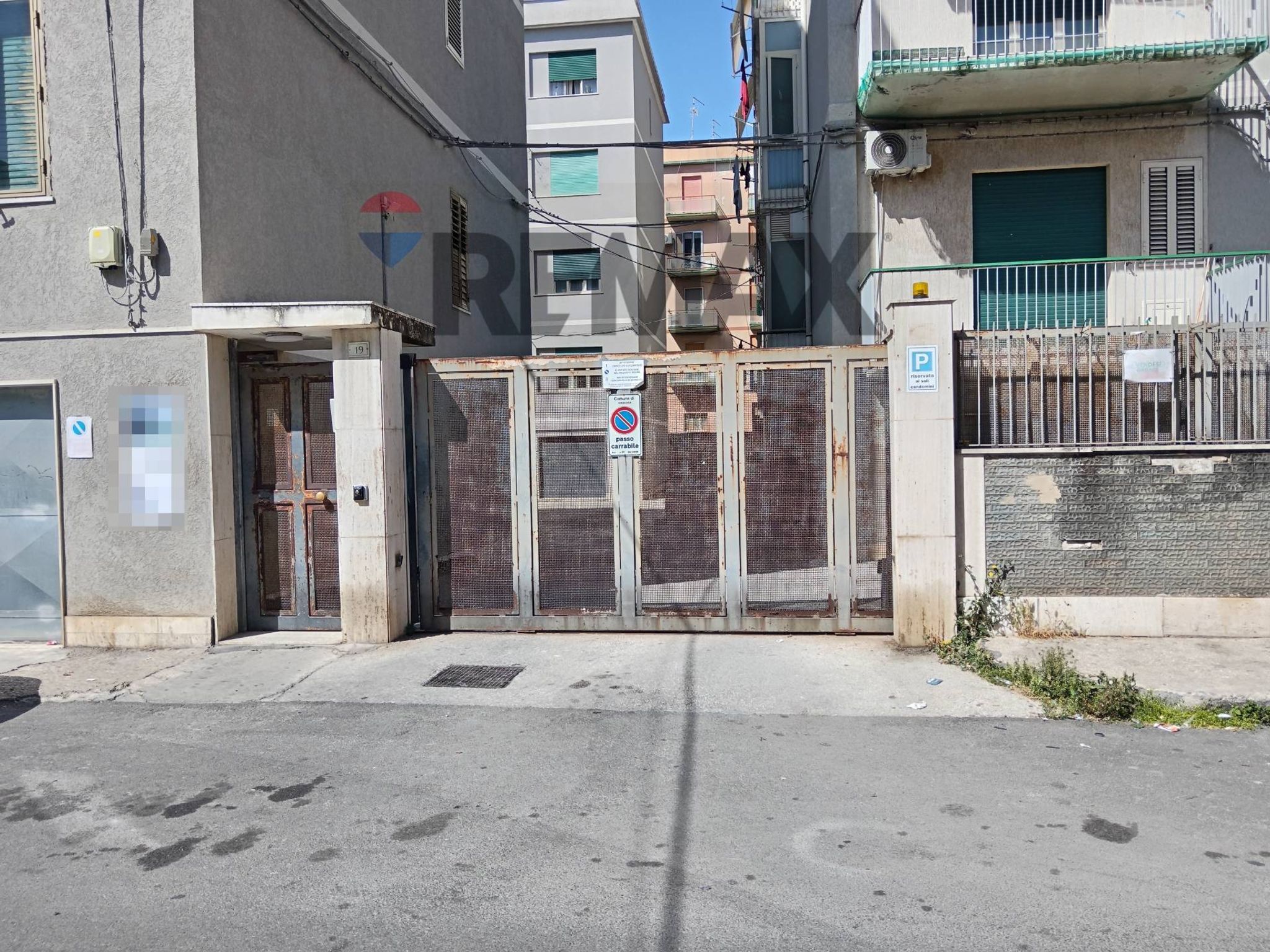 Edificio all'aperto