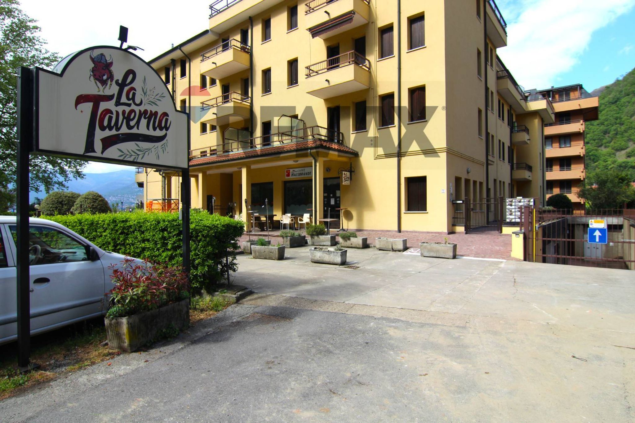 Edificio all'aperto