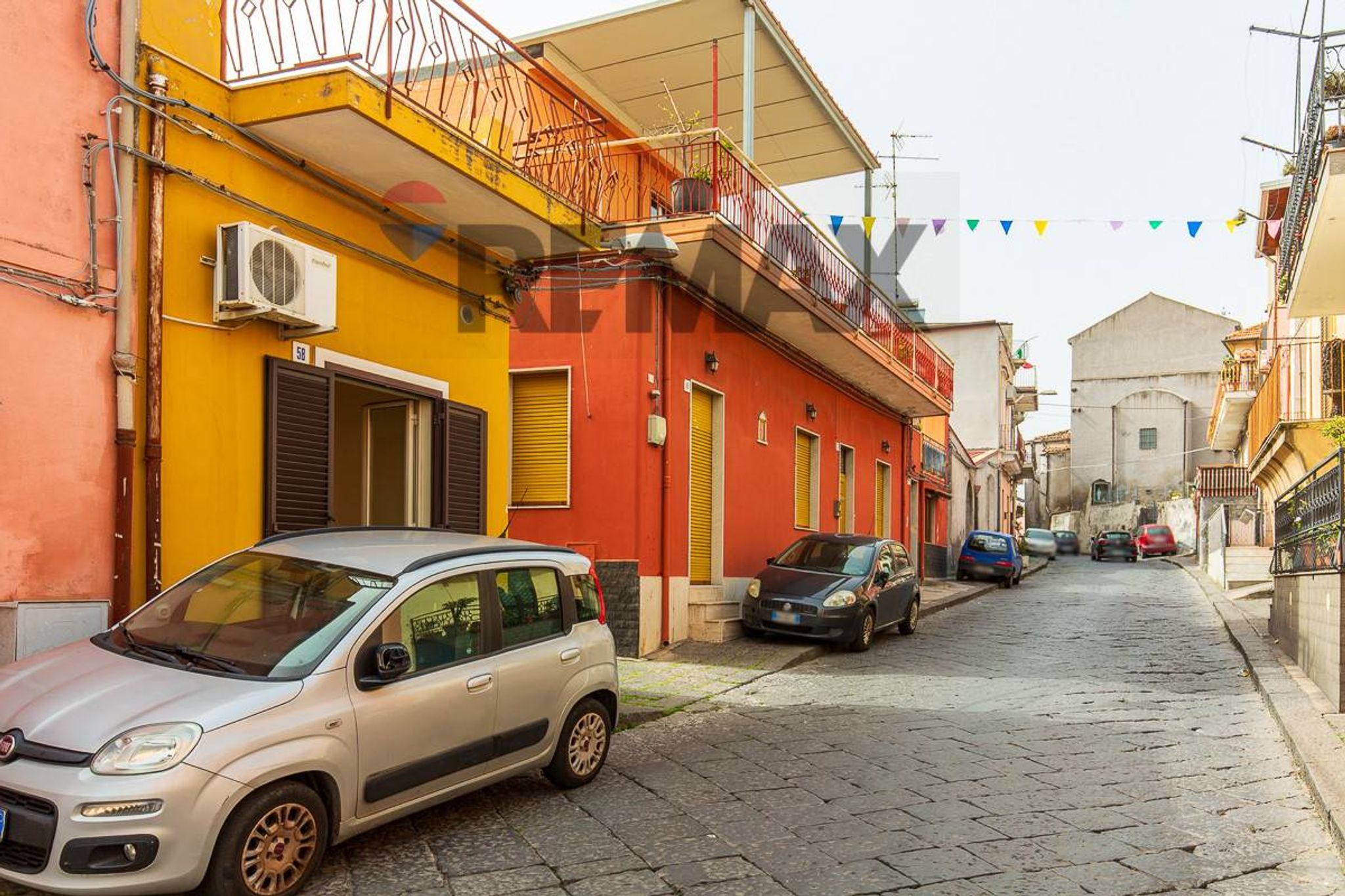 Edificio all'aperto