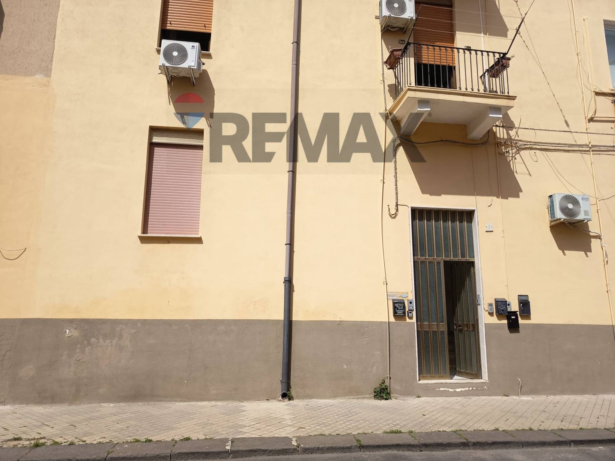 Edificio all'aperto