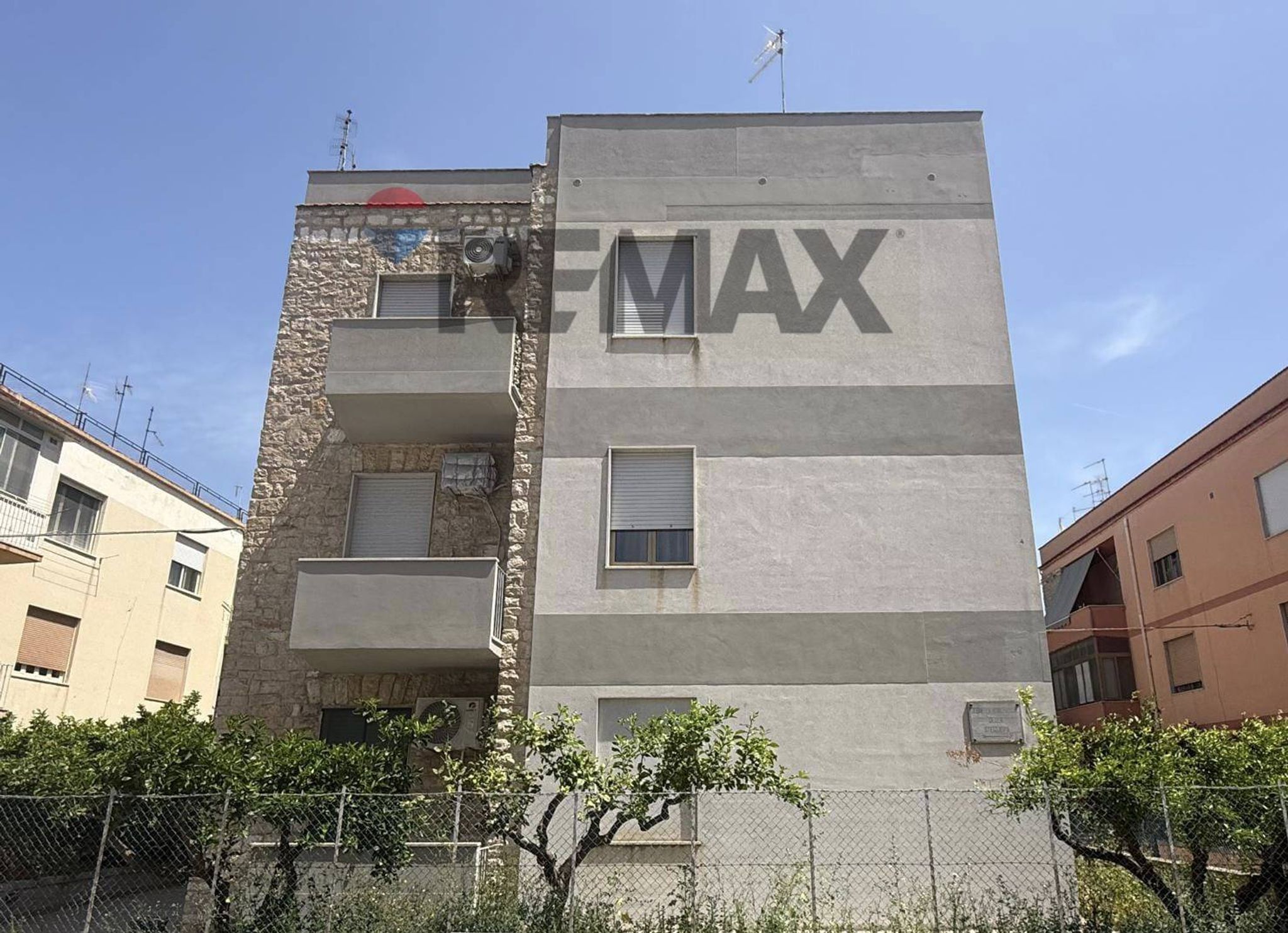 Edificio all'aperto