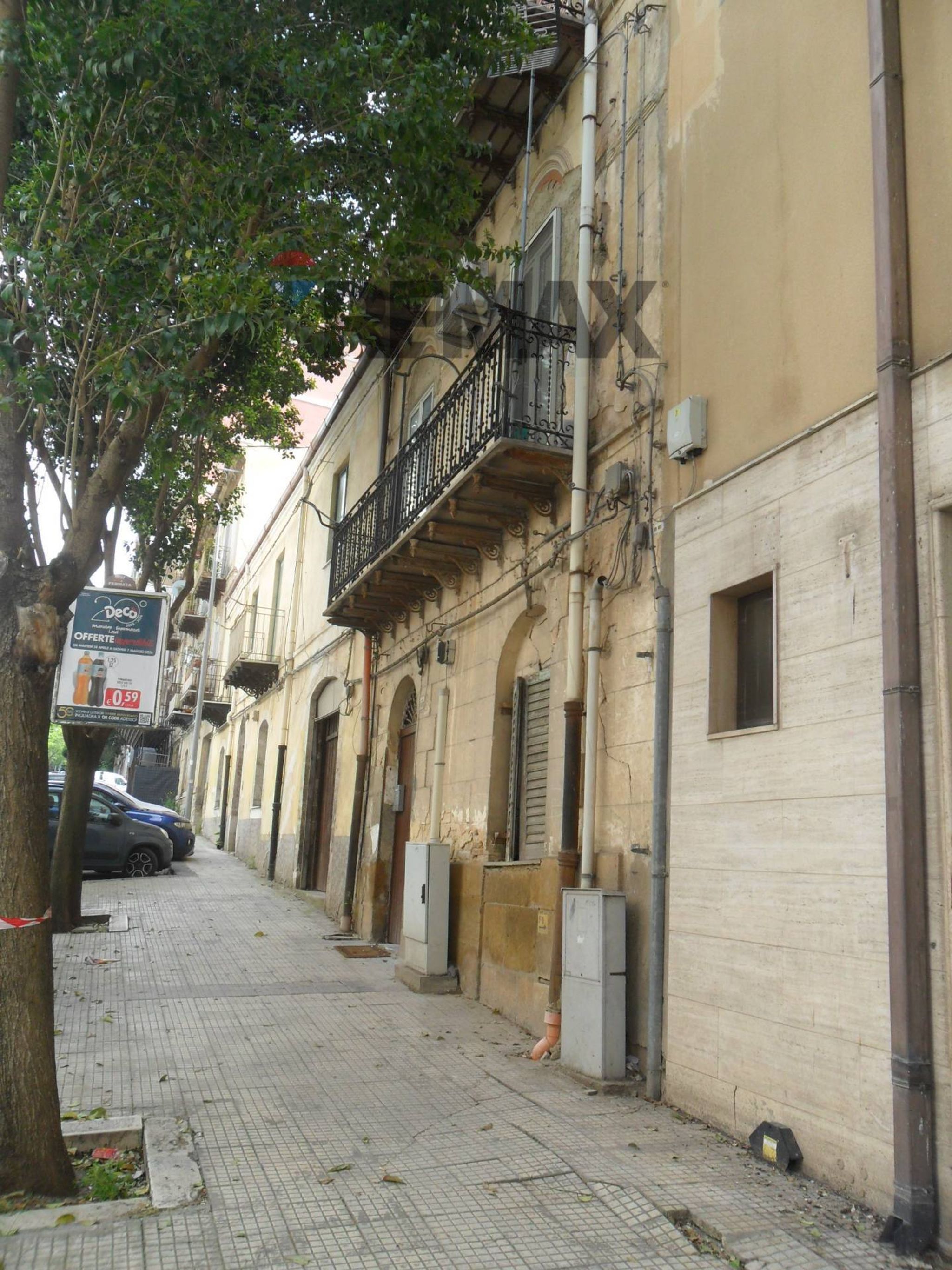 Edificio all'aperto