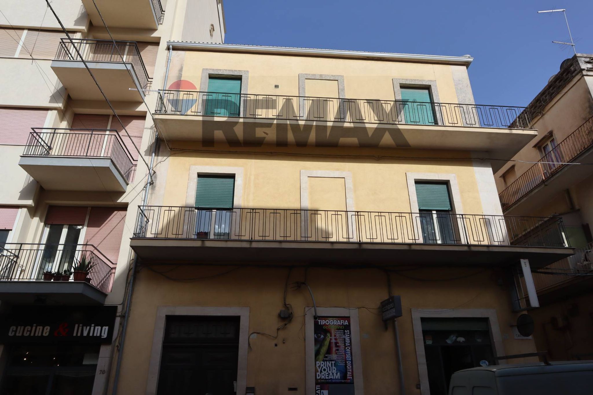 Edificio all'aperto