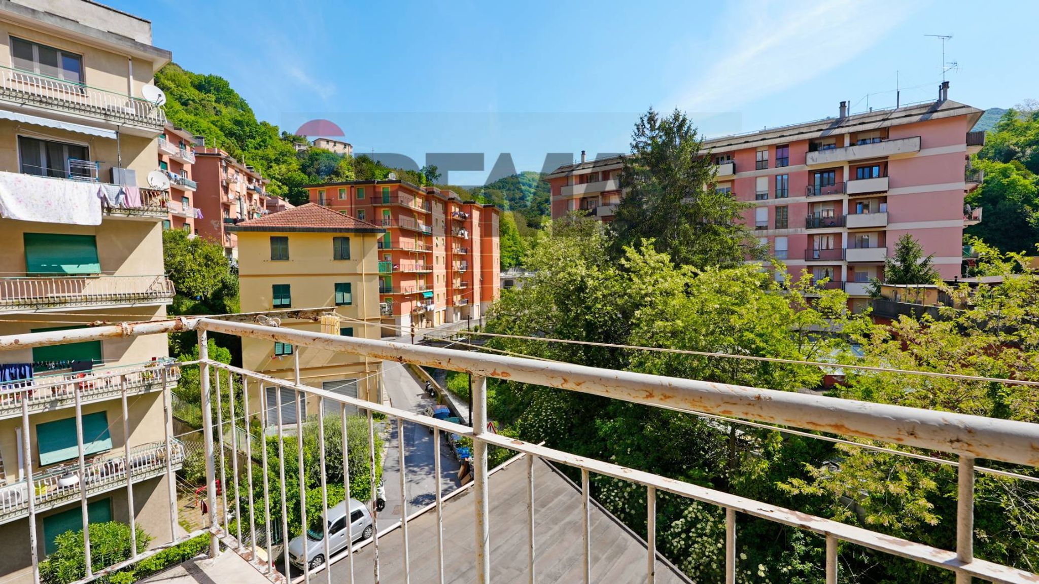 Immobile a Genova