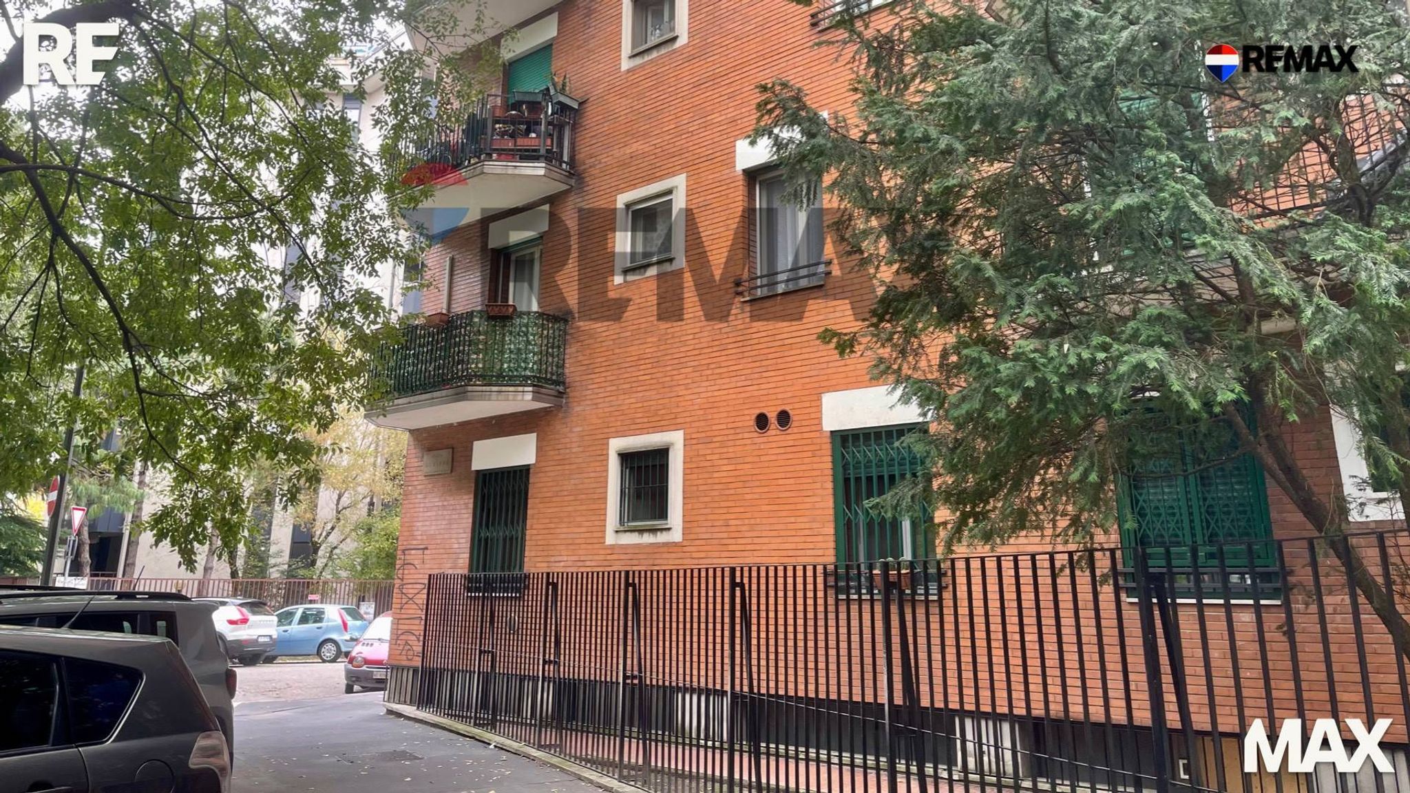 Edificio all'aperto