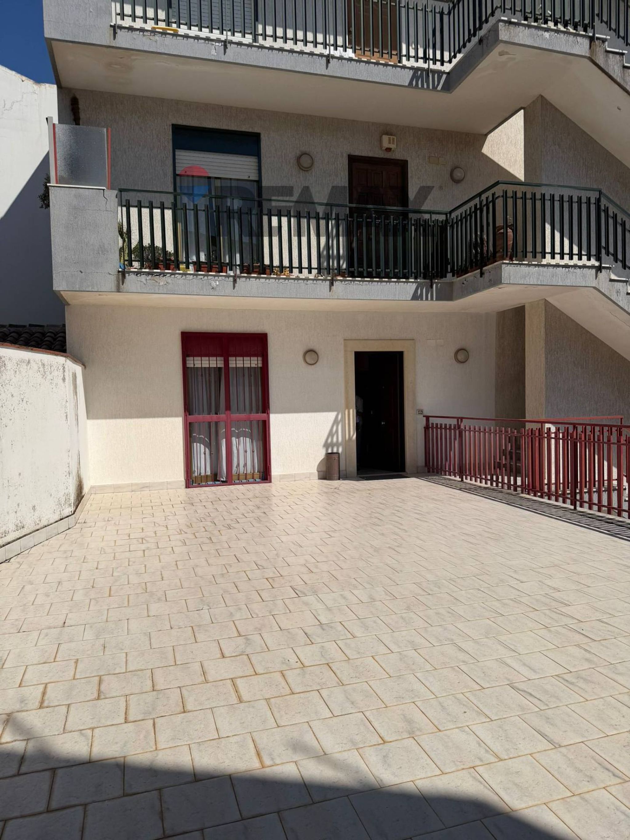 Edificio all'aperto