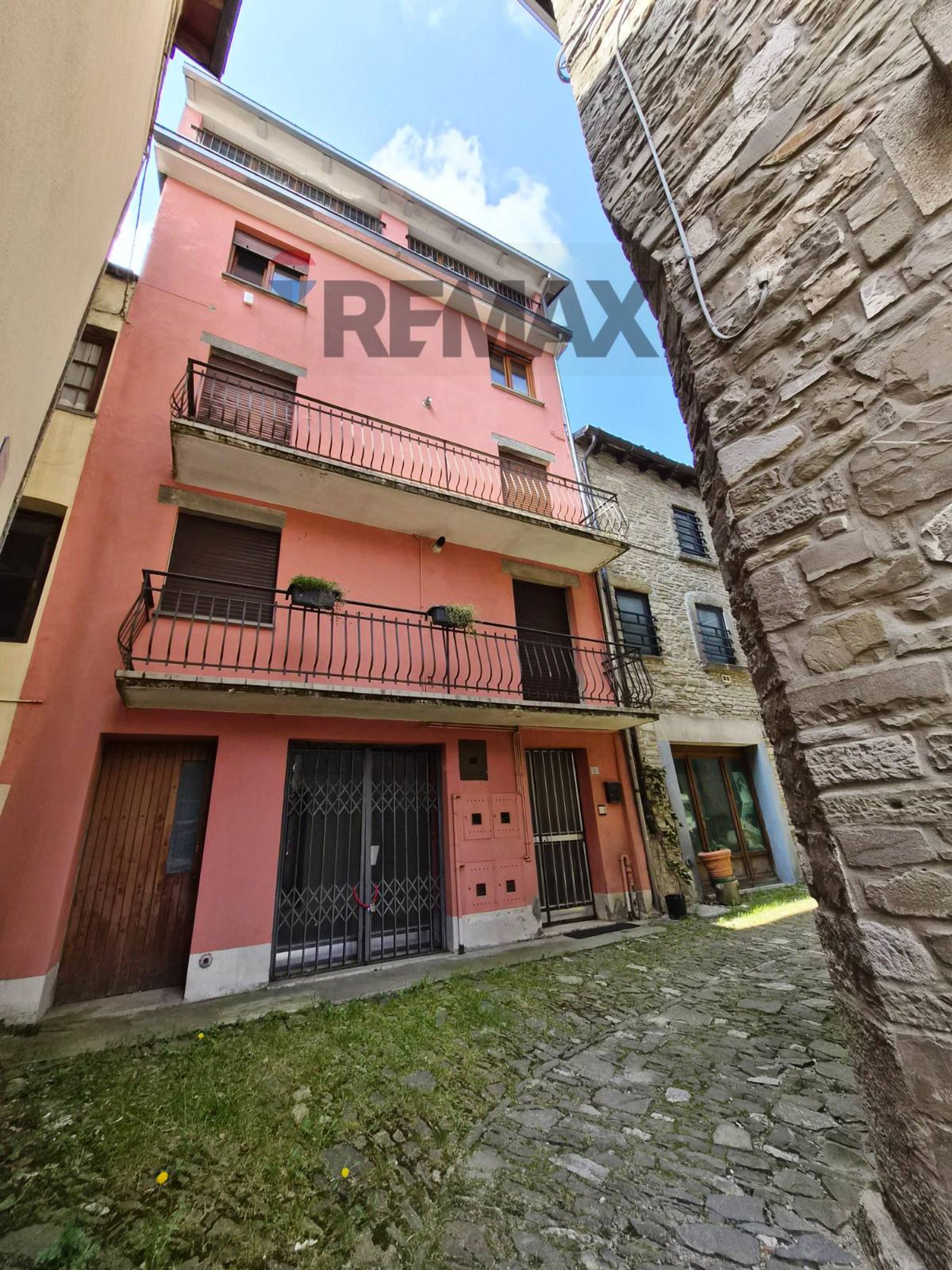Edificio all'aperto