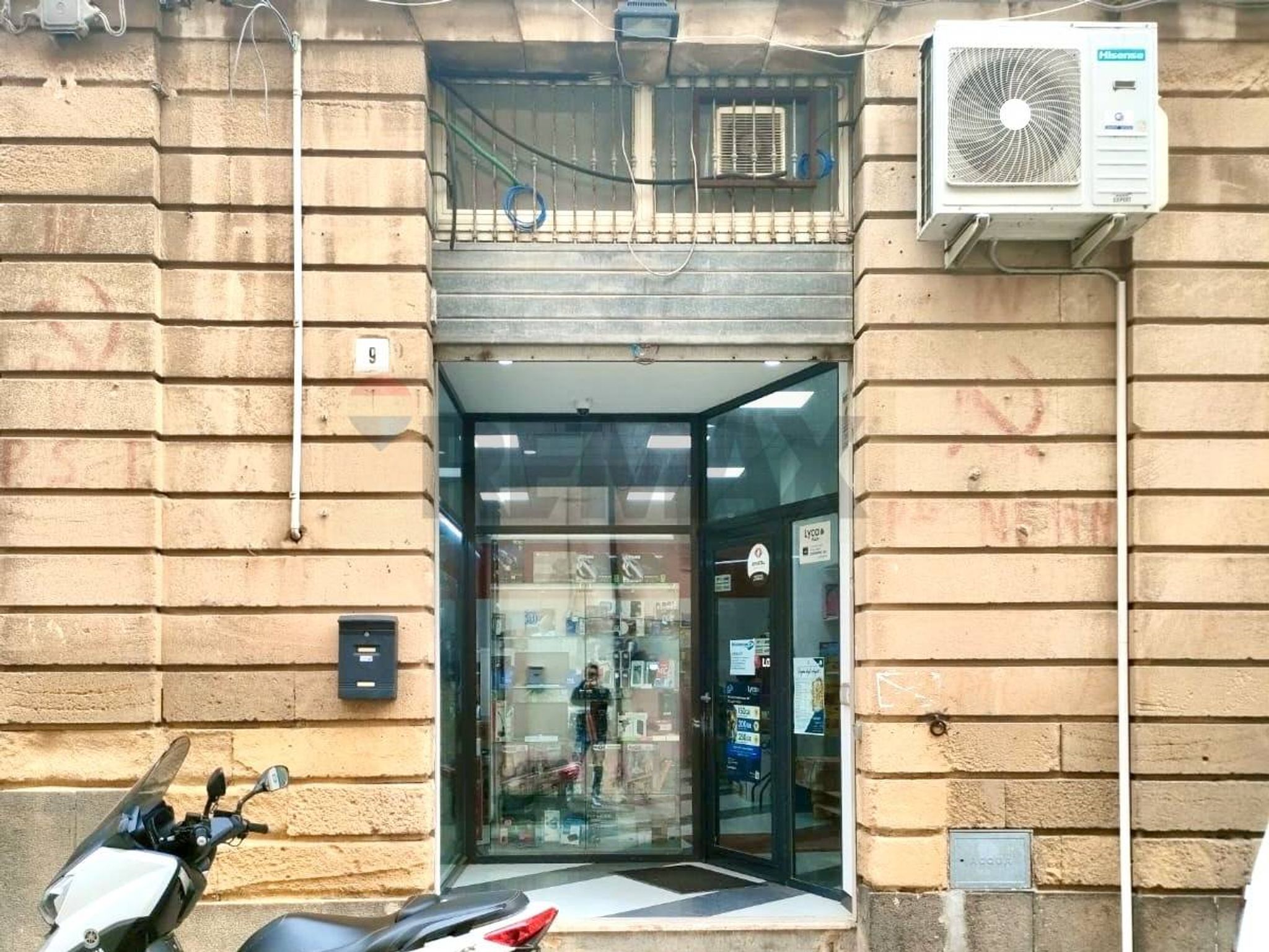 Edificio all'aperto