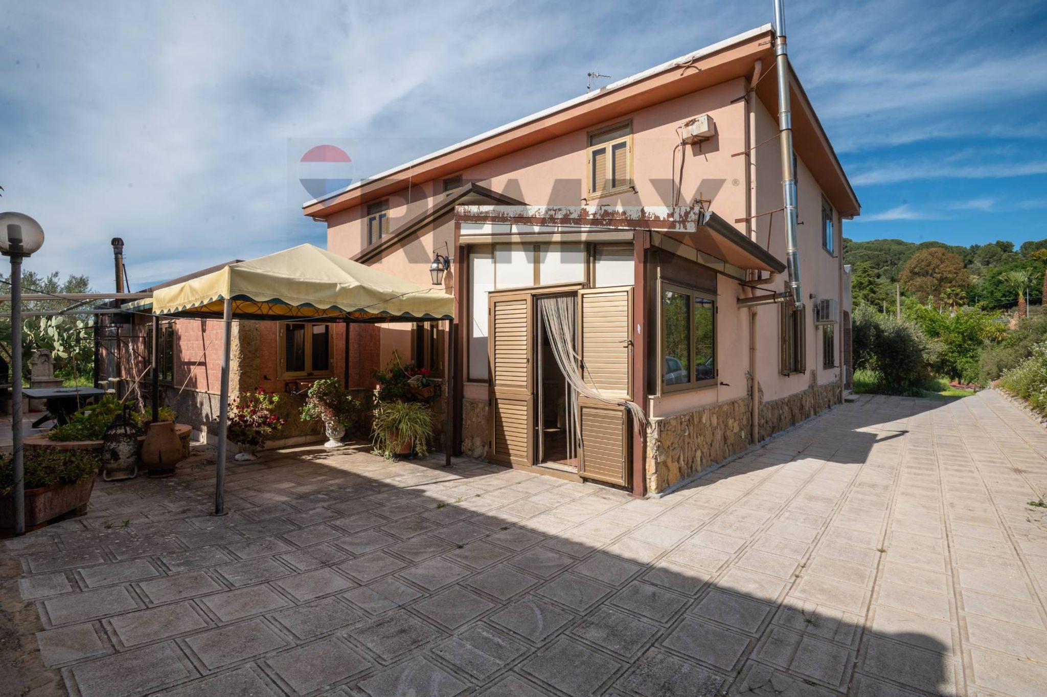 Casa all'aperto