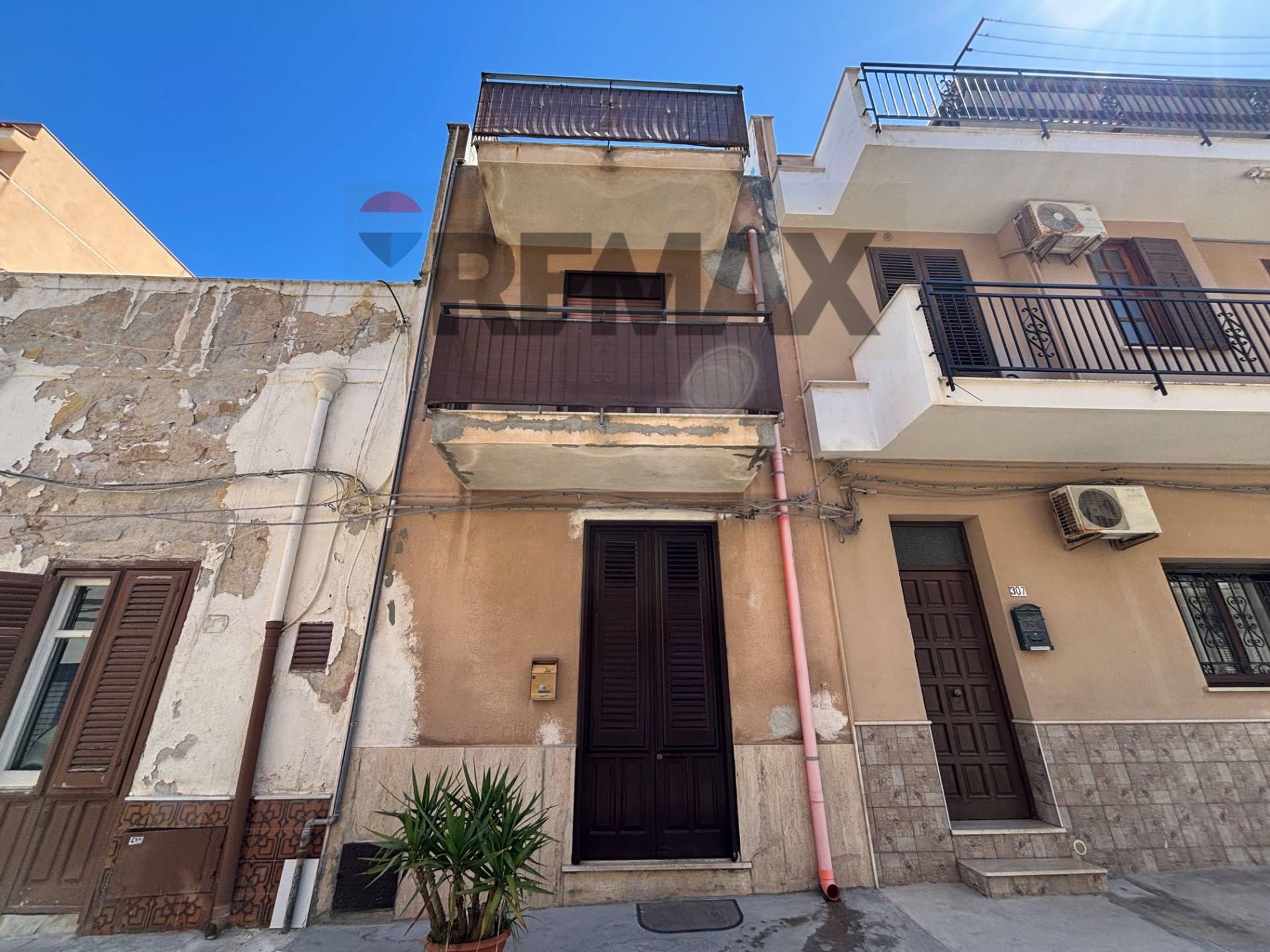 Edificio all'aperto