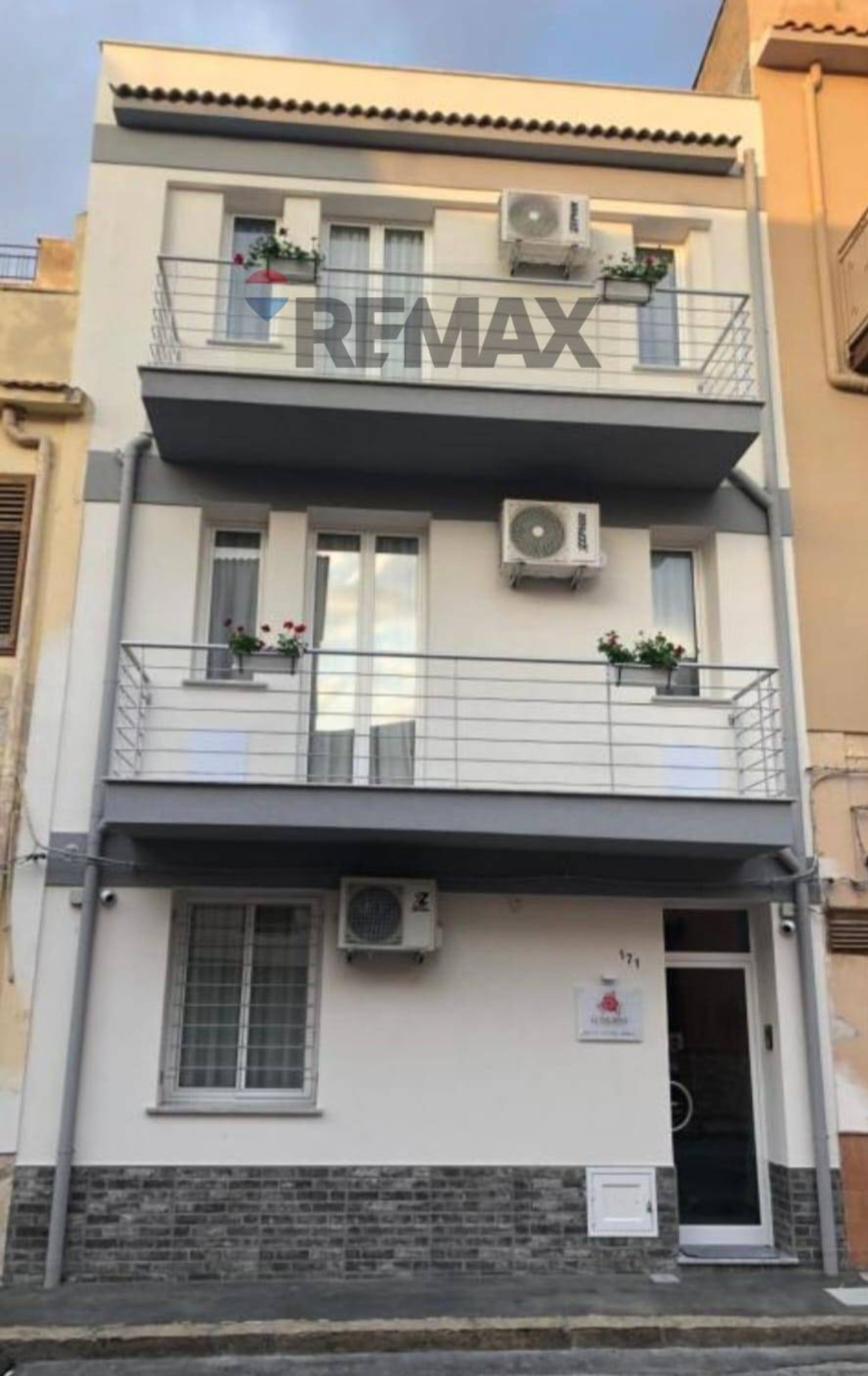 Edificio all'aperto