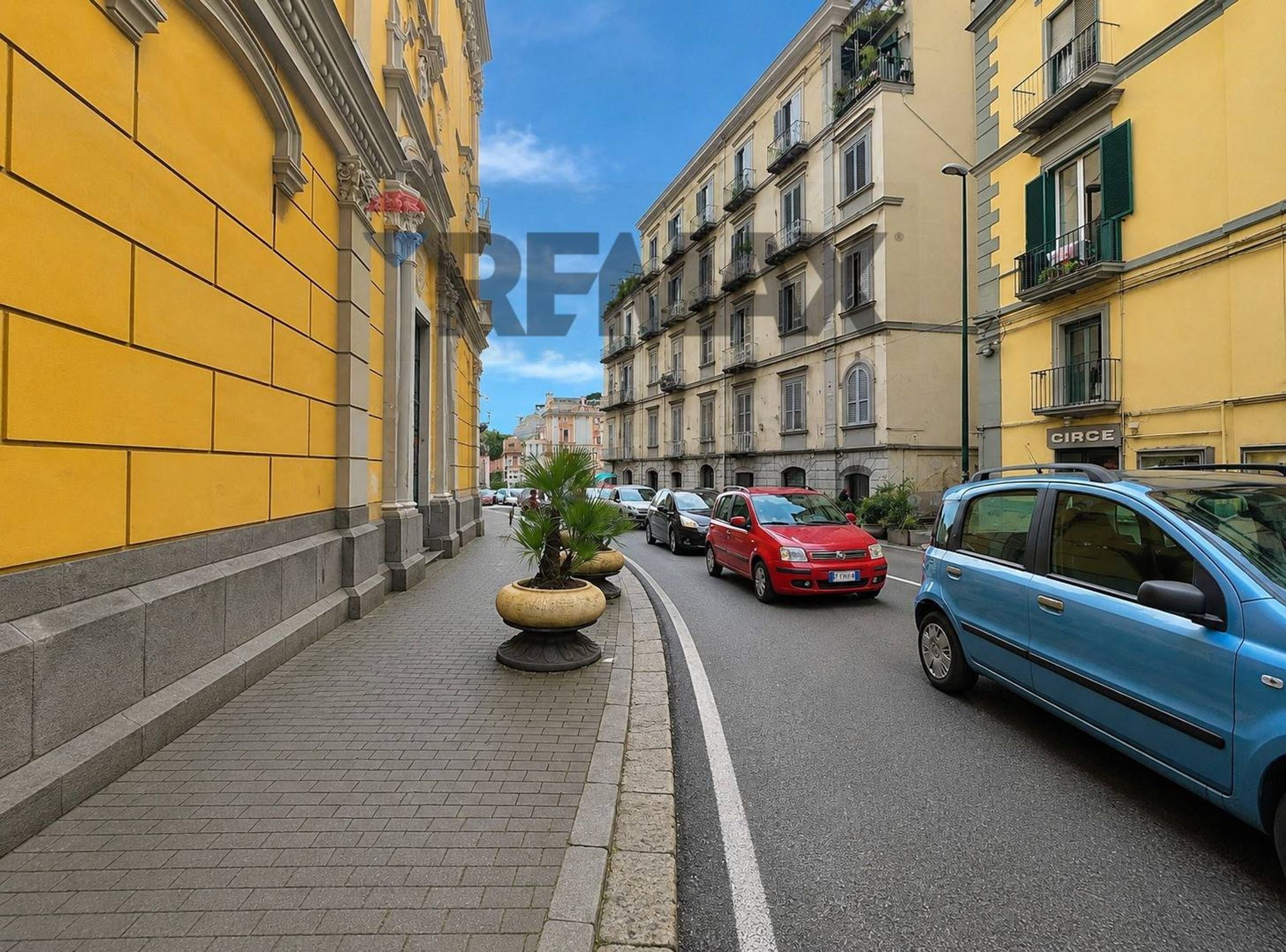 Edificio all'aperto